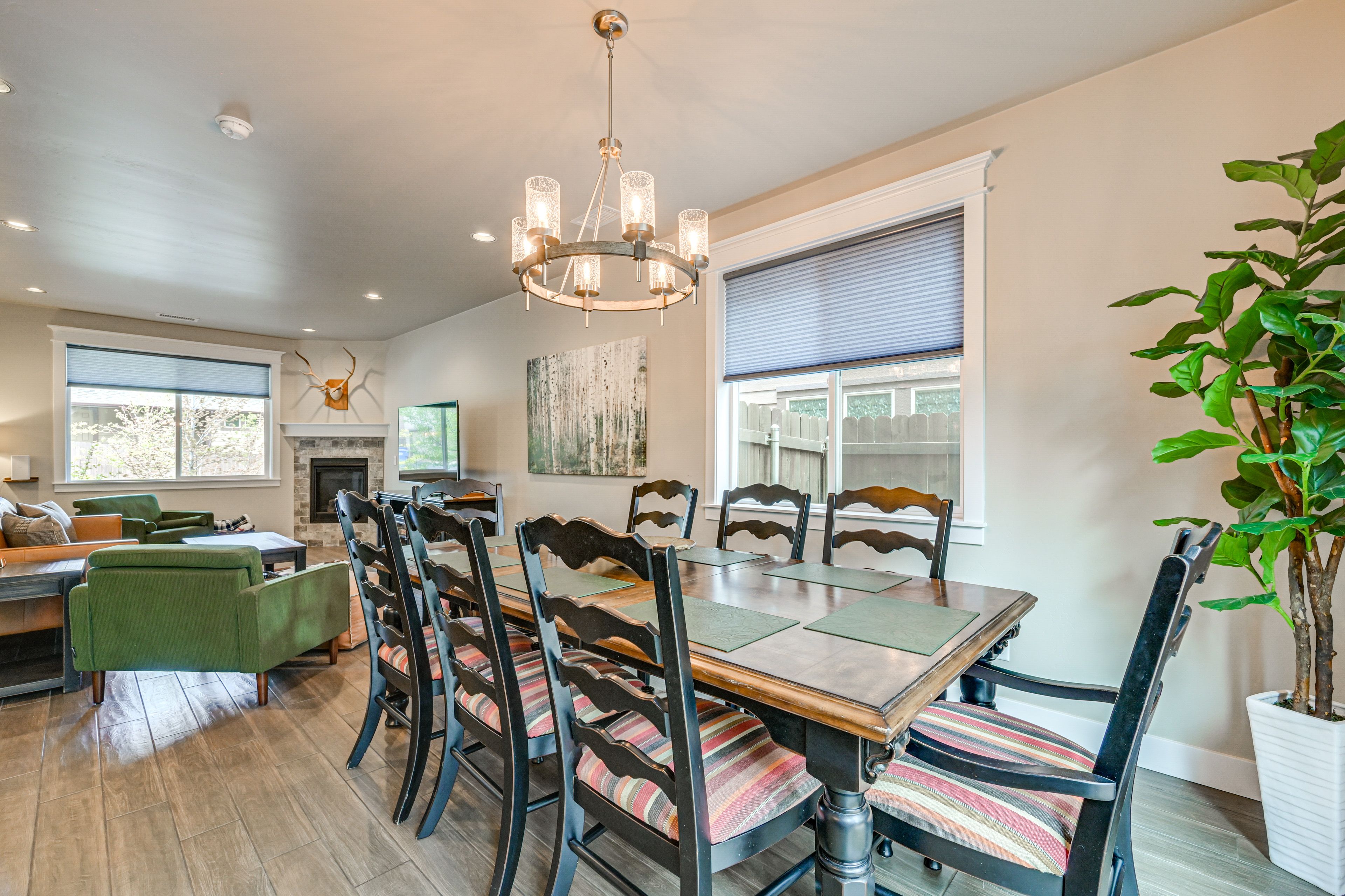 Dining Area | 1st Floor