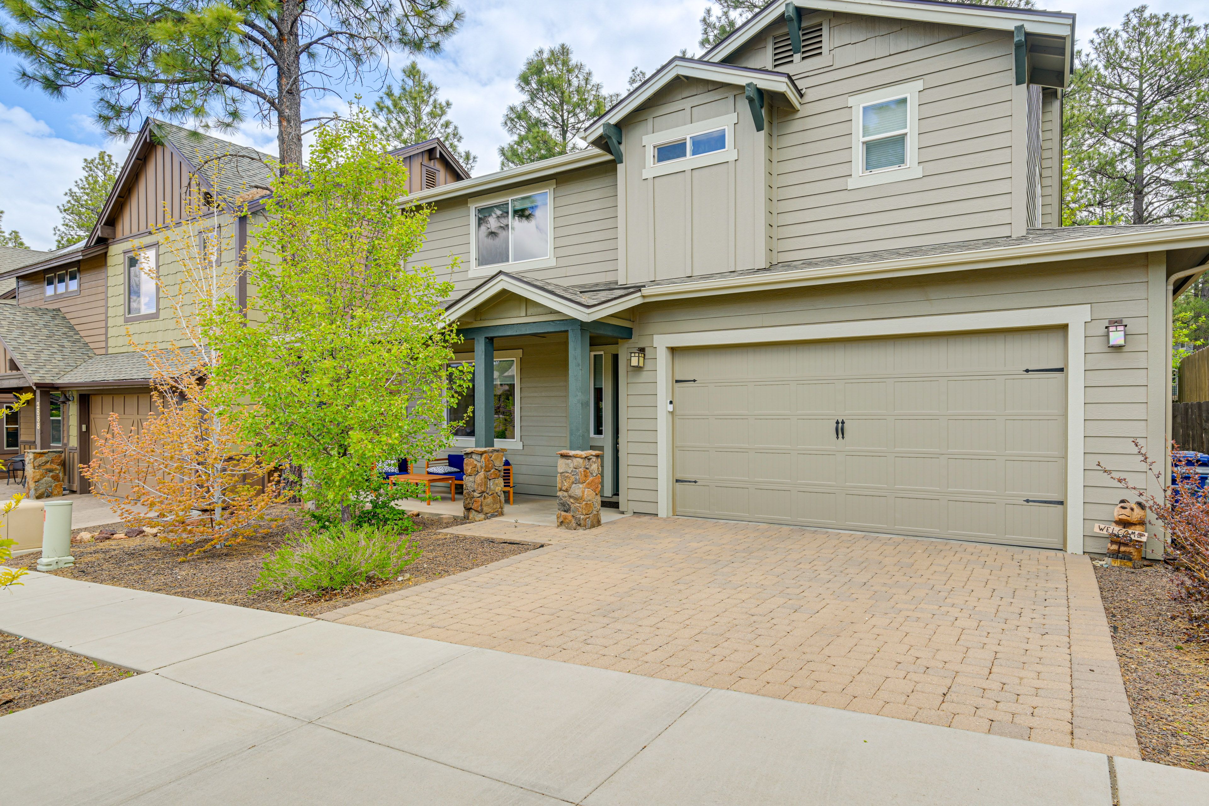 Exterior | 2-Story Home