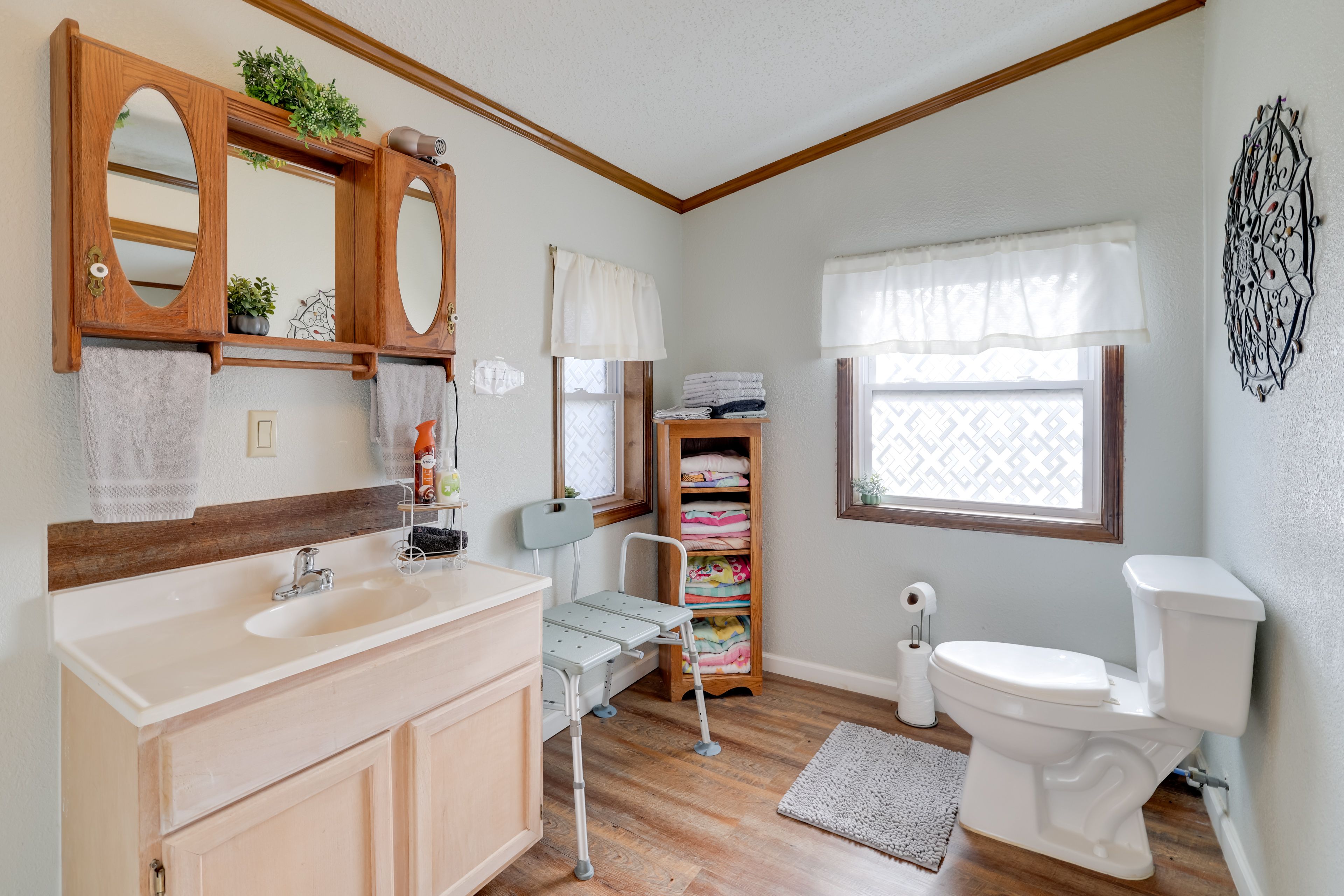 Bathroom | Towels Provided | Shower Chair