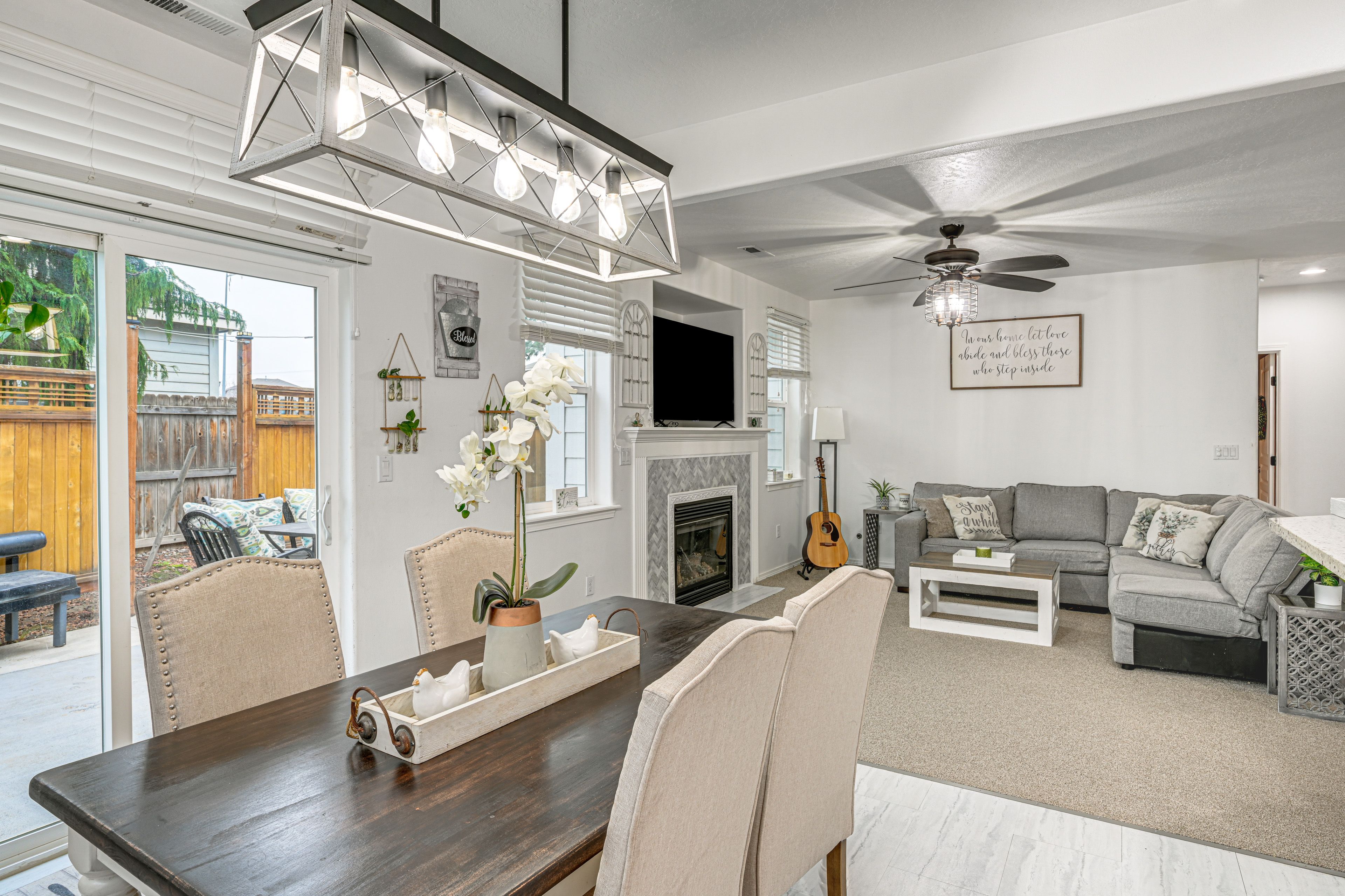 Kennewick Vacation Rental | 4BR | 2.5BA | 2,200 Sq Ft | 3 Steps for Entry