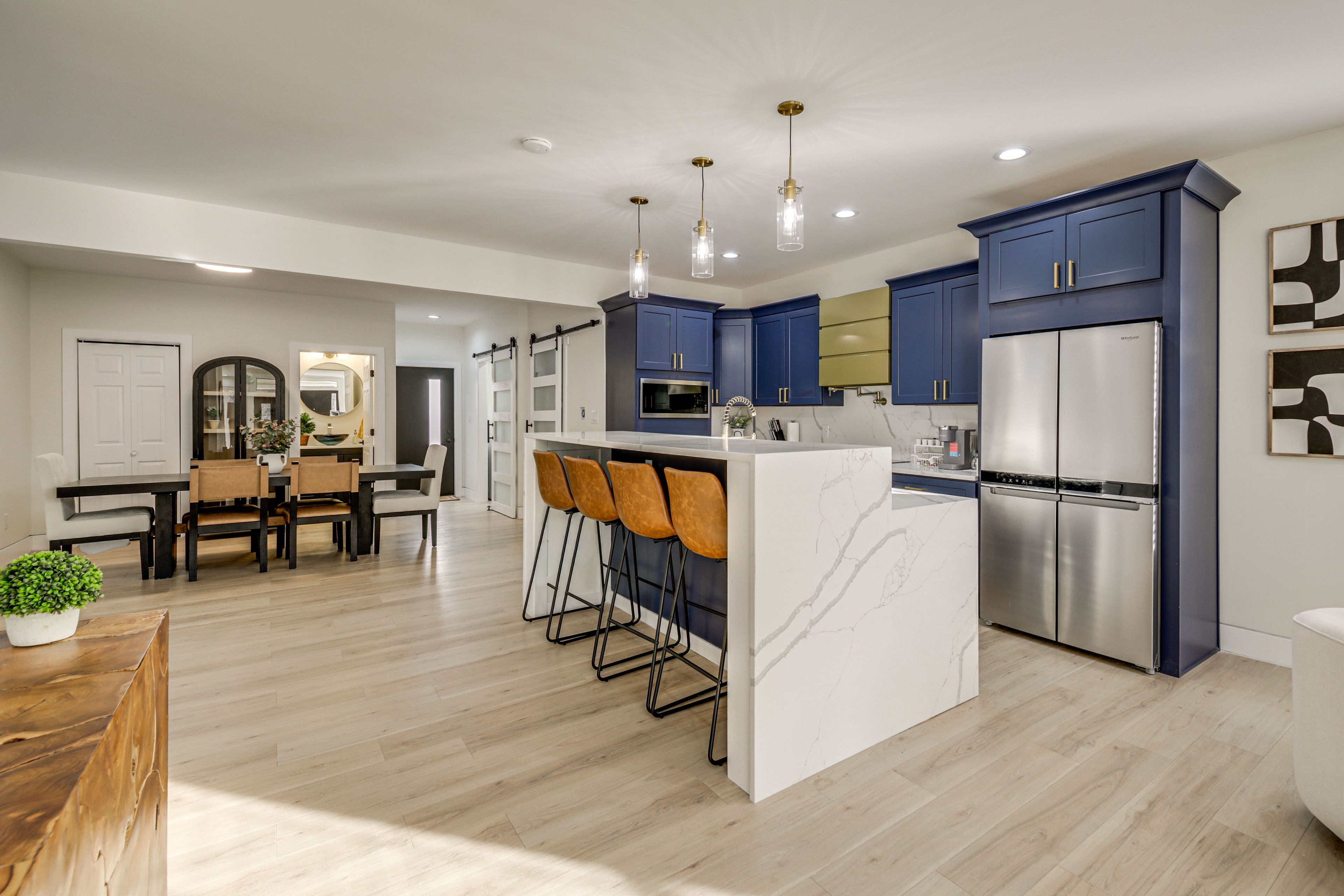 Indianapolis Vacation Rental | 4BR | 3 Full BA | 2 Half BA | Stairs Required