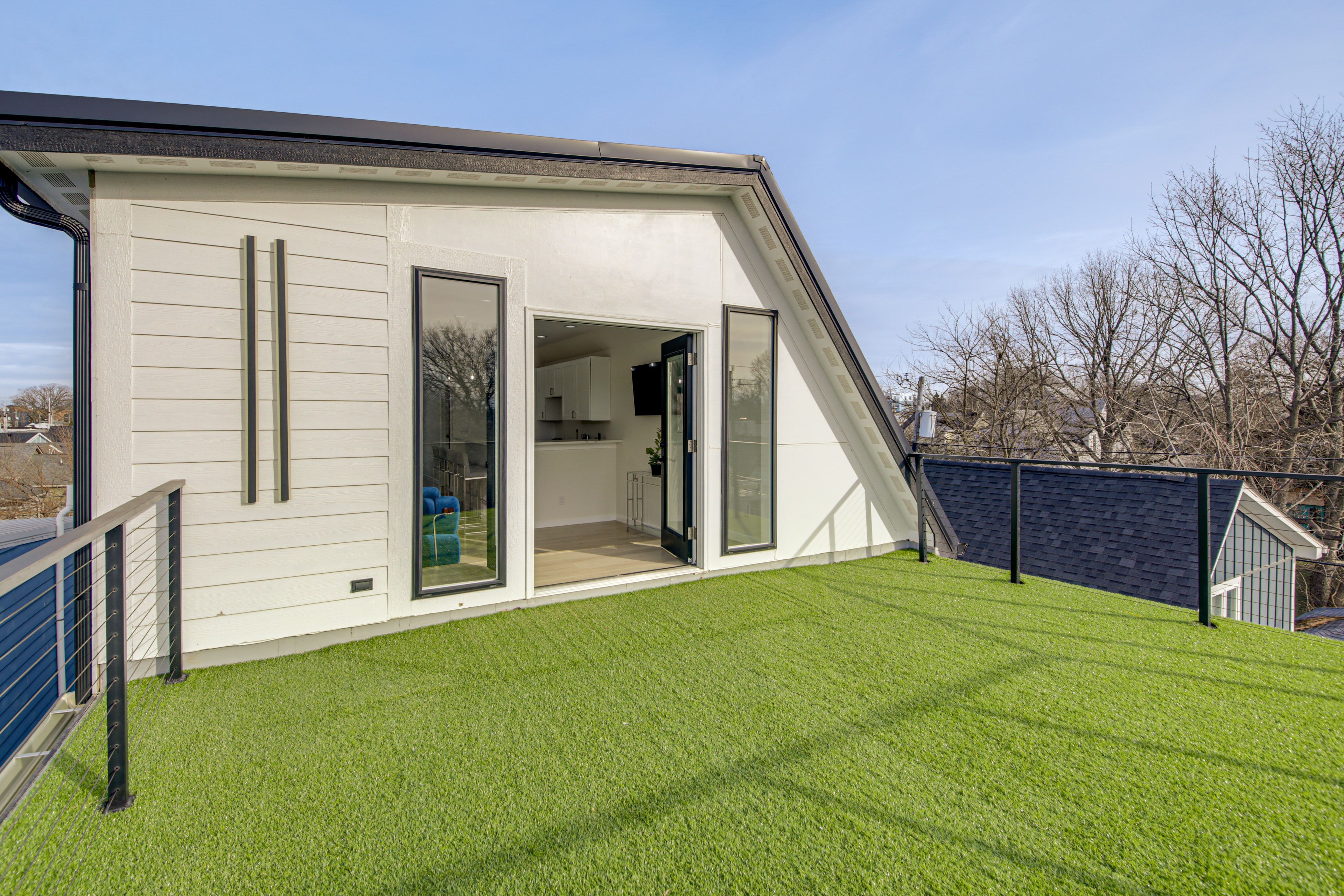 Rooftop Deck | City Views | Walkable Location