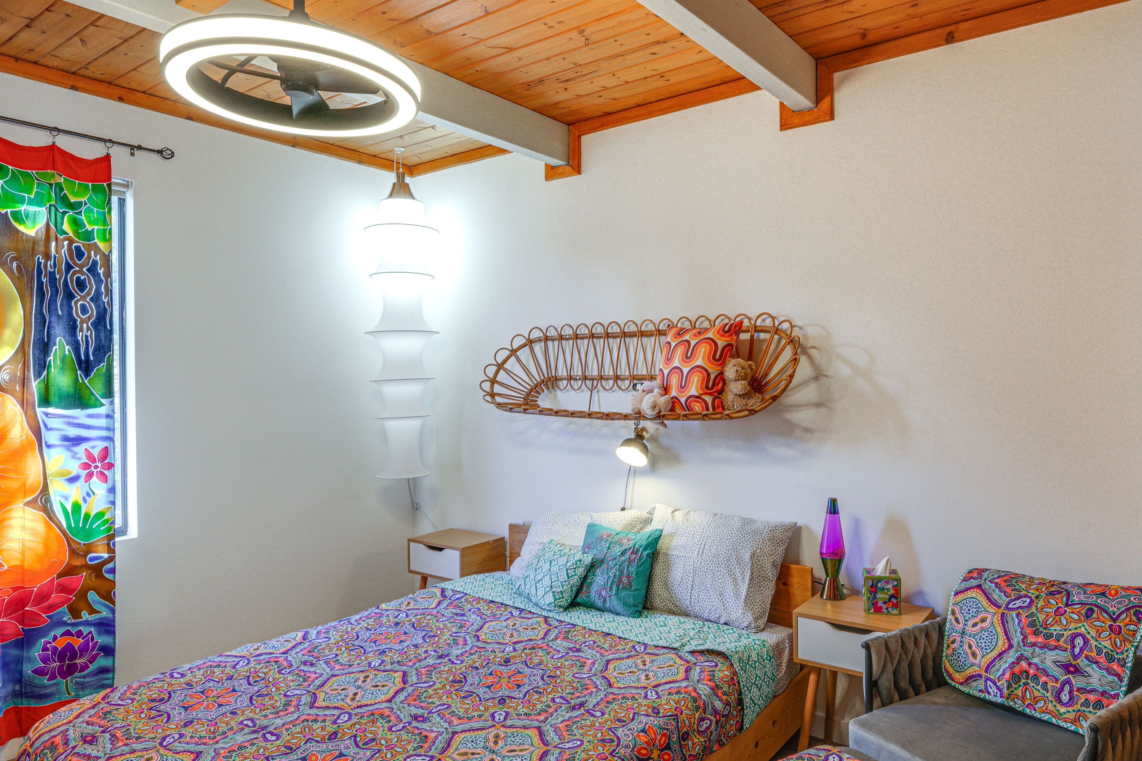 Bedroom 1 | Main Level | Queen Bed