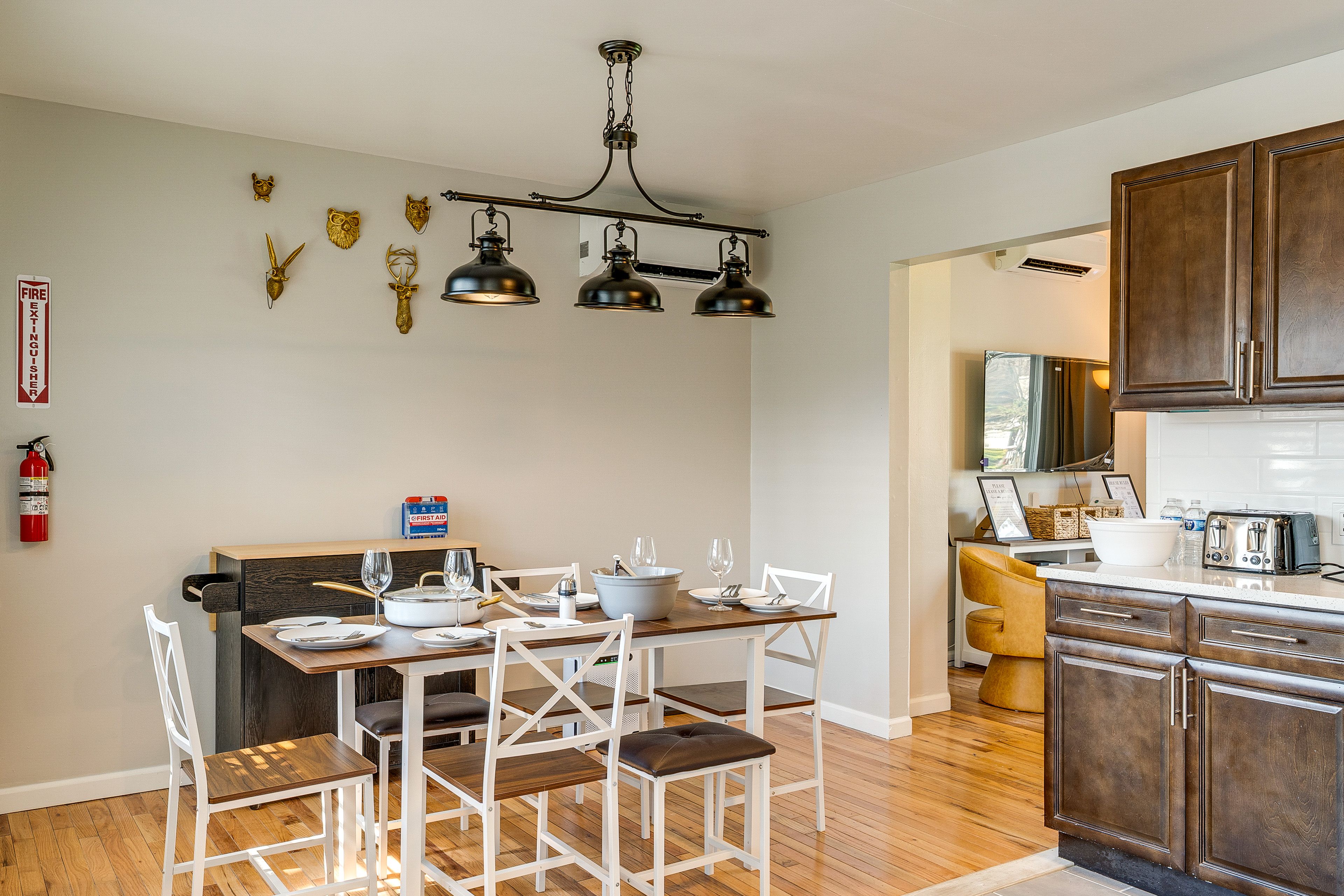 Dining Area | 1st Floor