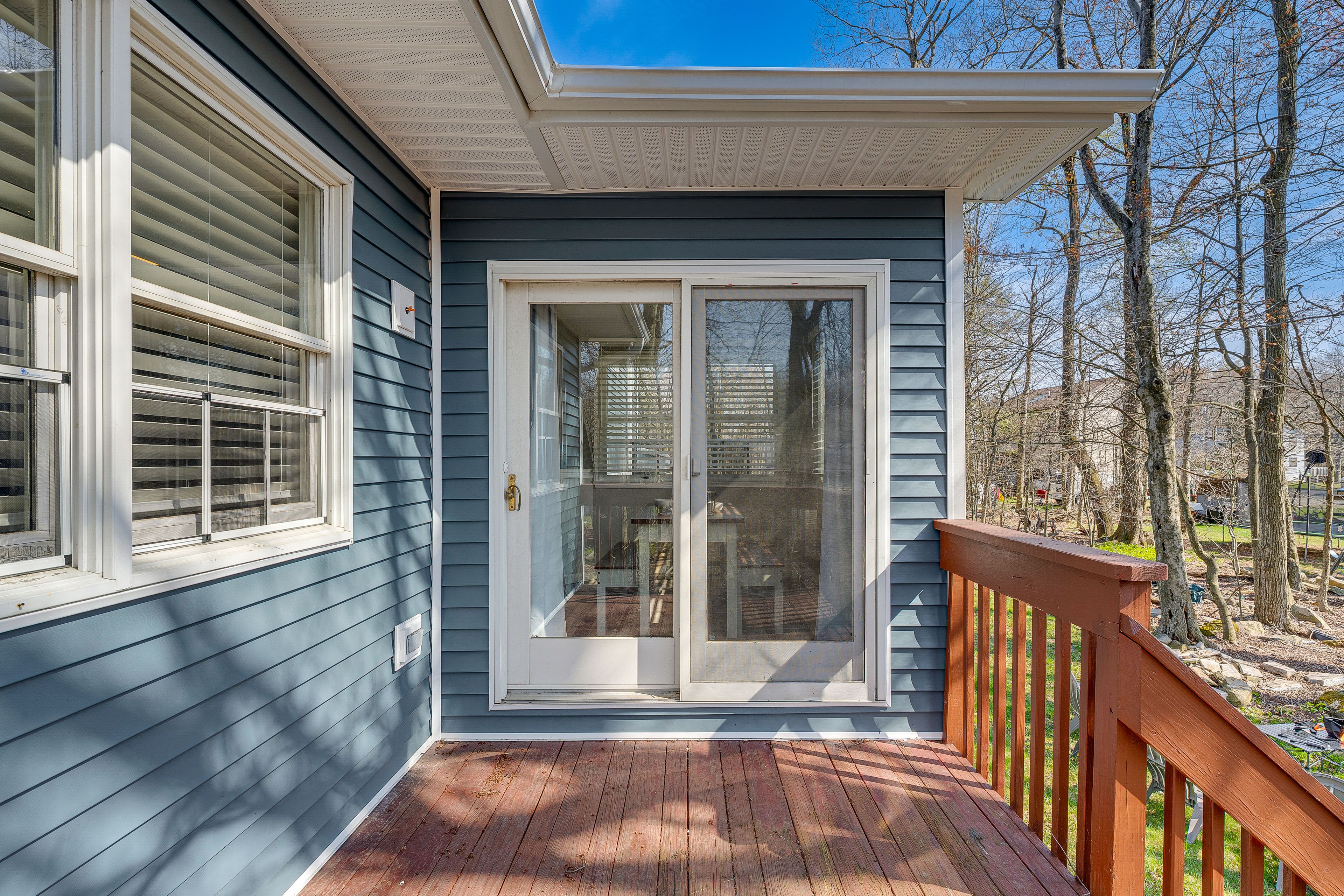 Private Deck