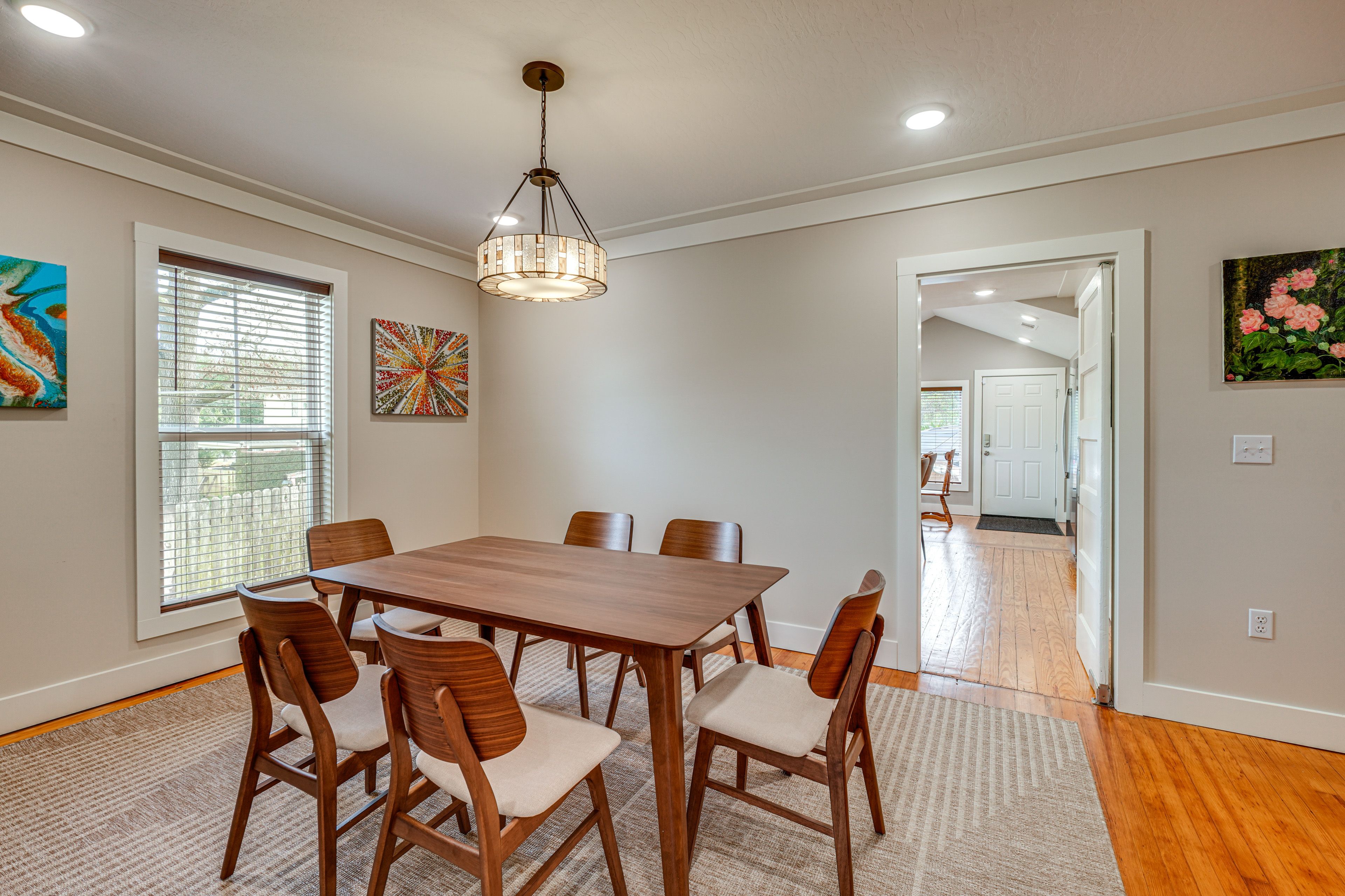 Formal Dining Area | 1st Floor