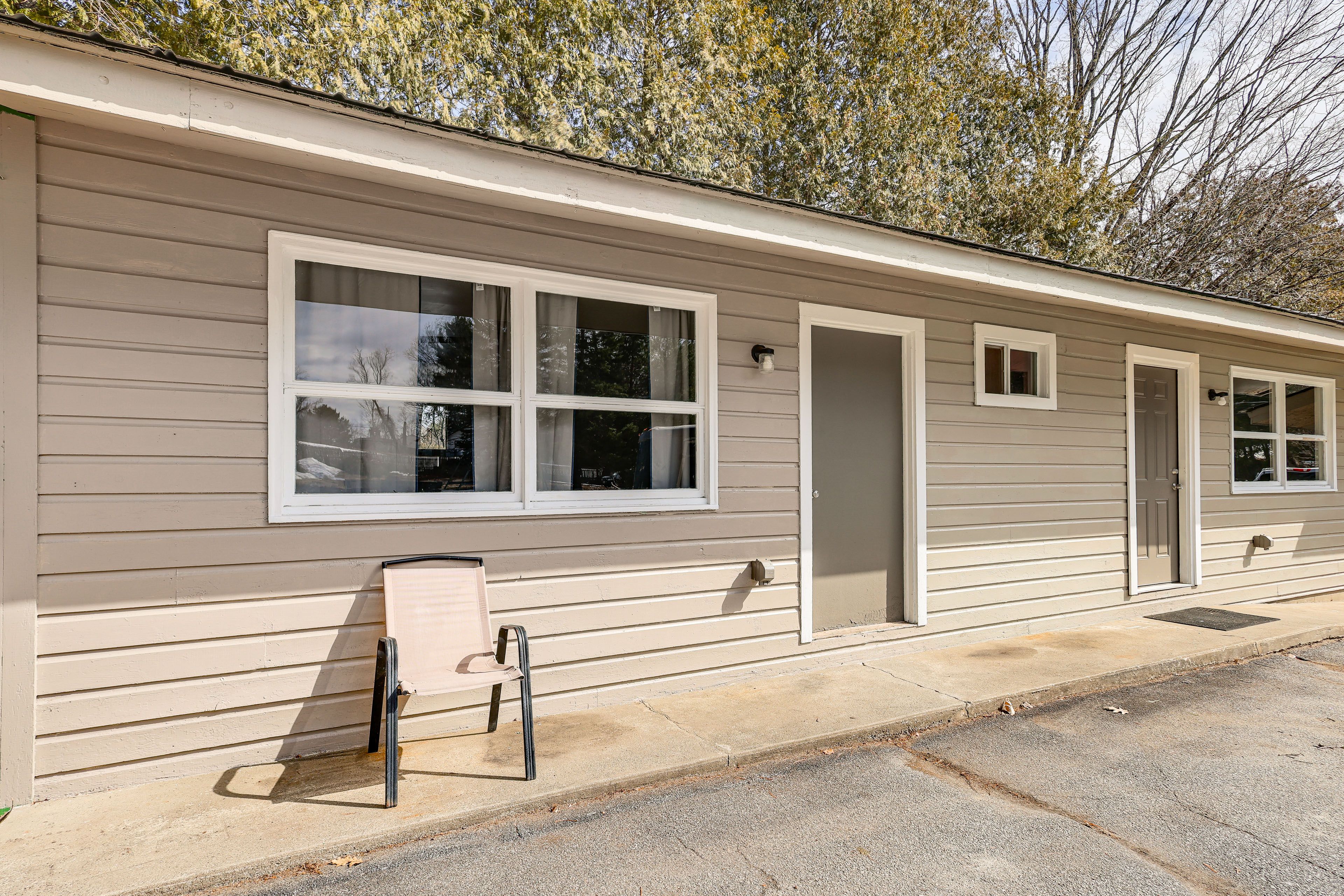 Studio Exterior | Single Story