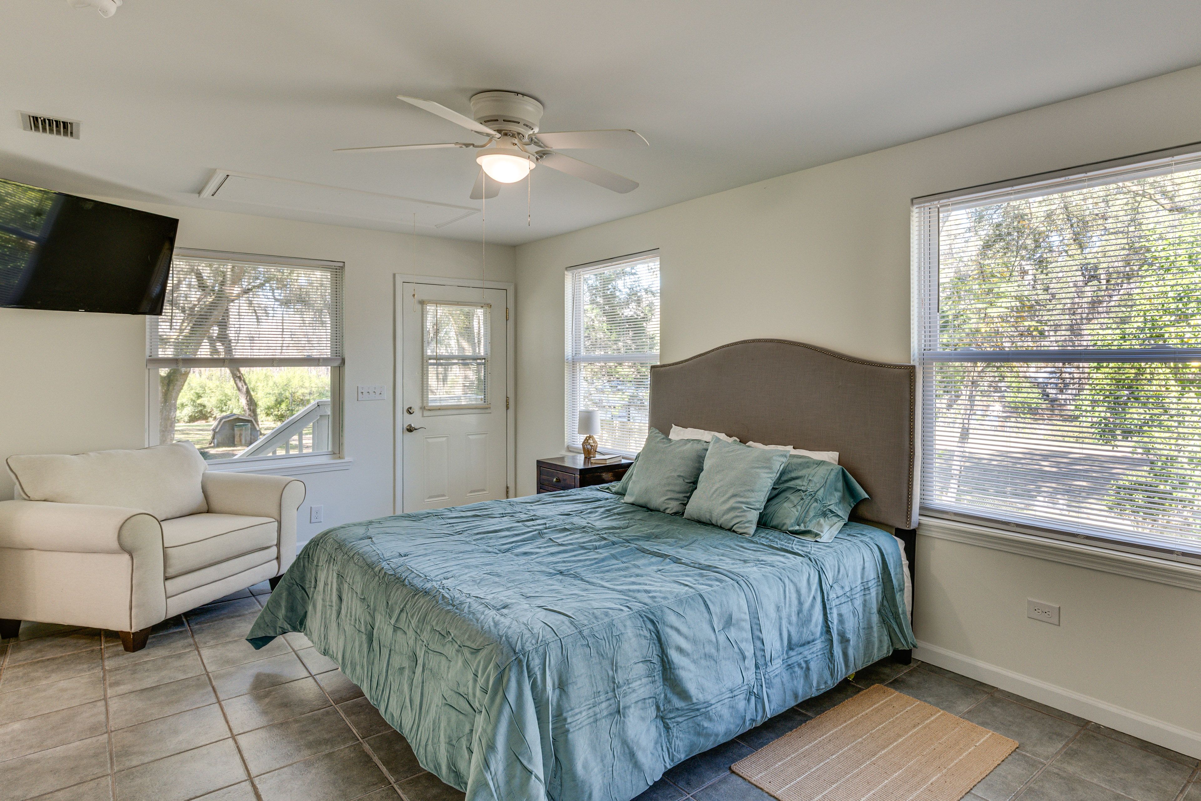 Bedroom 3 | King Bed | 2nd Floor