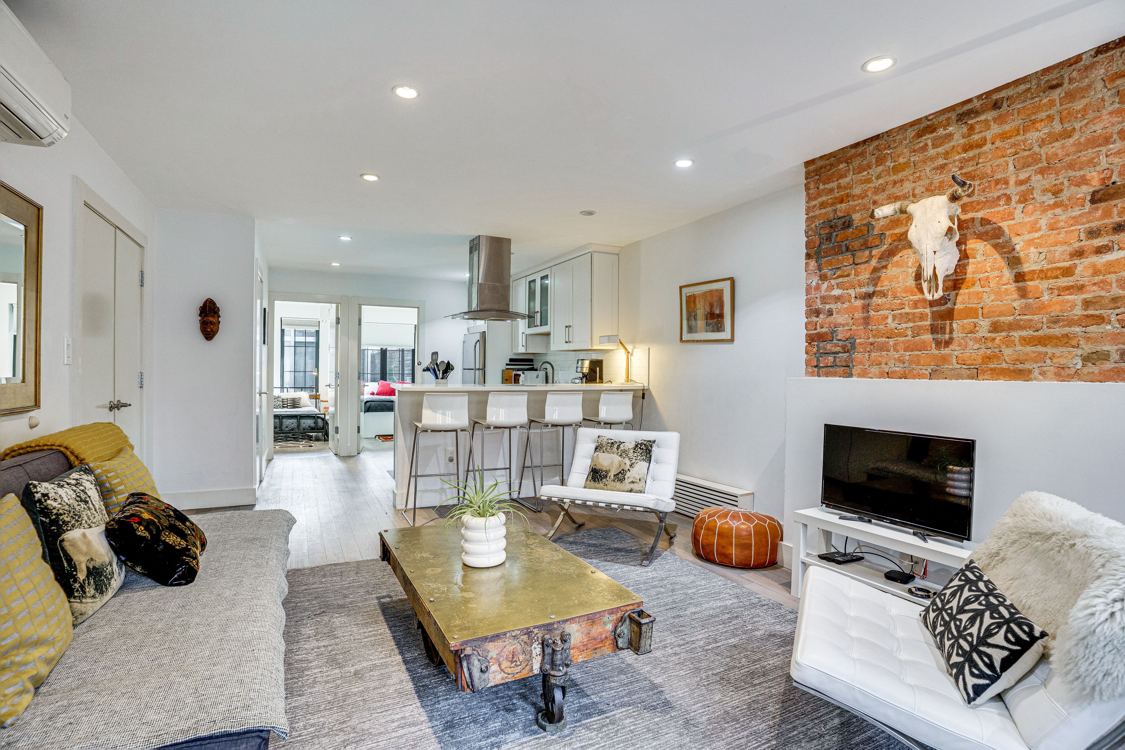 Living Area | Central A/C & Heat | Smart TV | Free WiFi | Full Futon