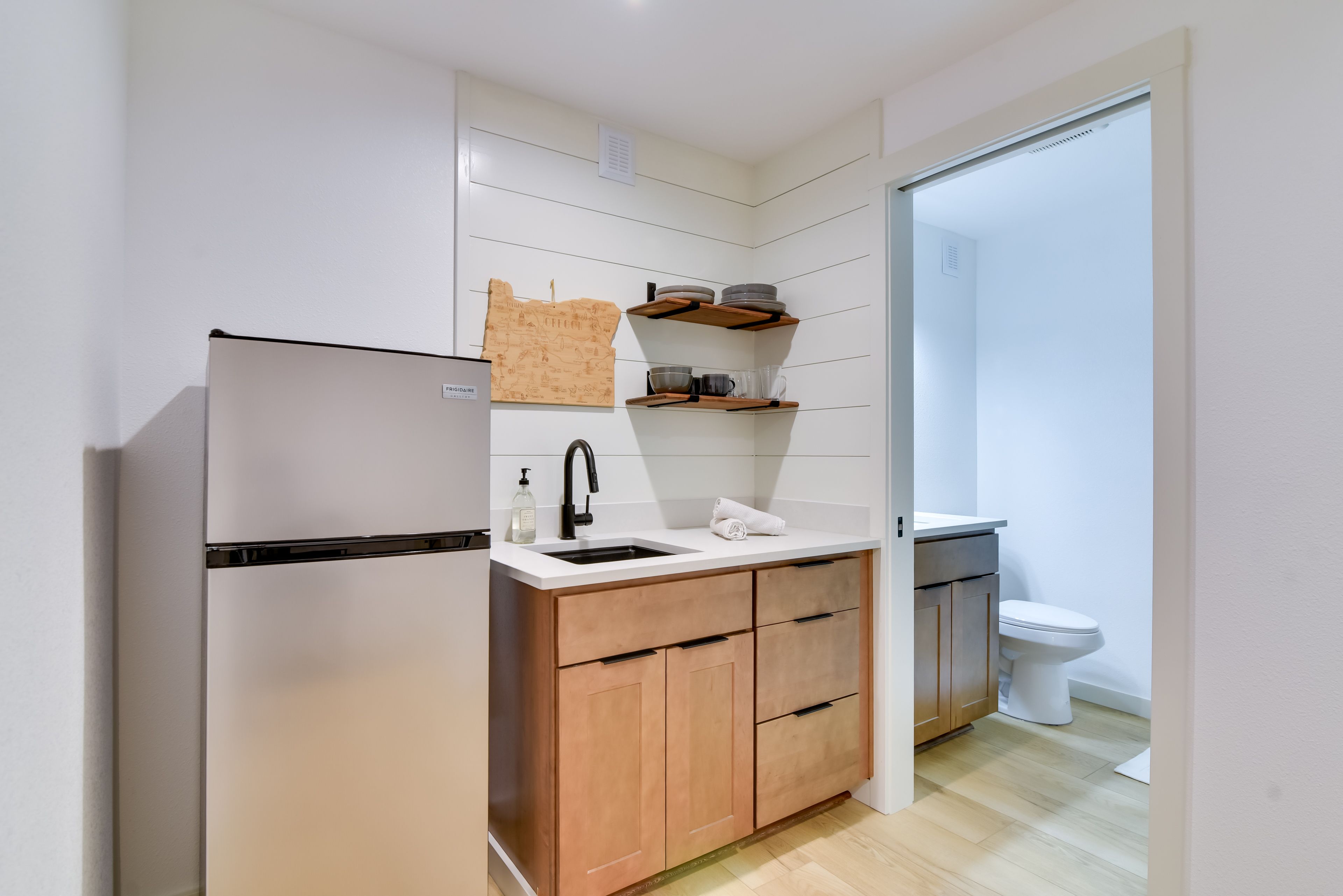 Kitchenette | Cooking Basics | Coffee Maker