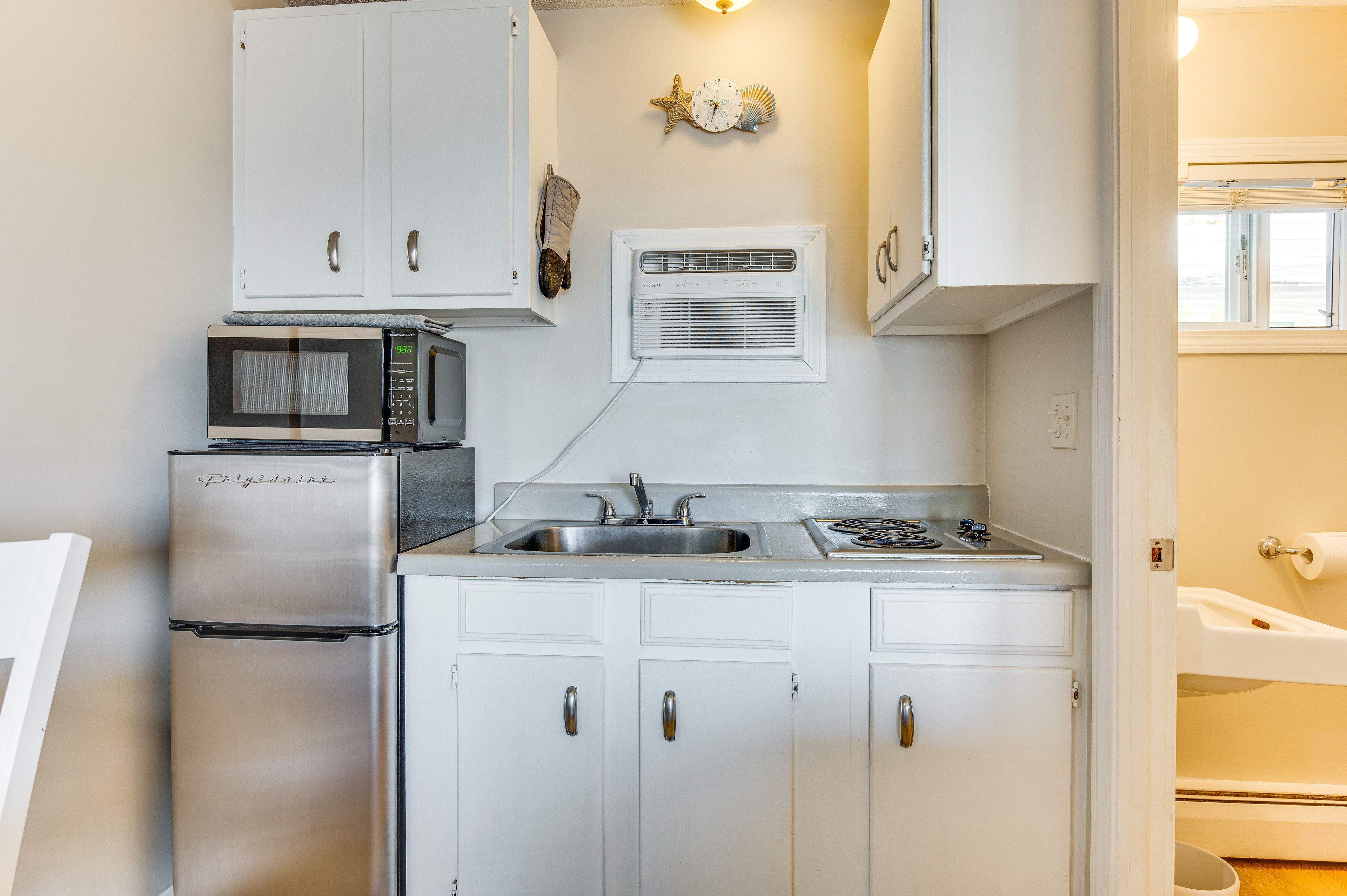 Kitchenette