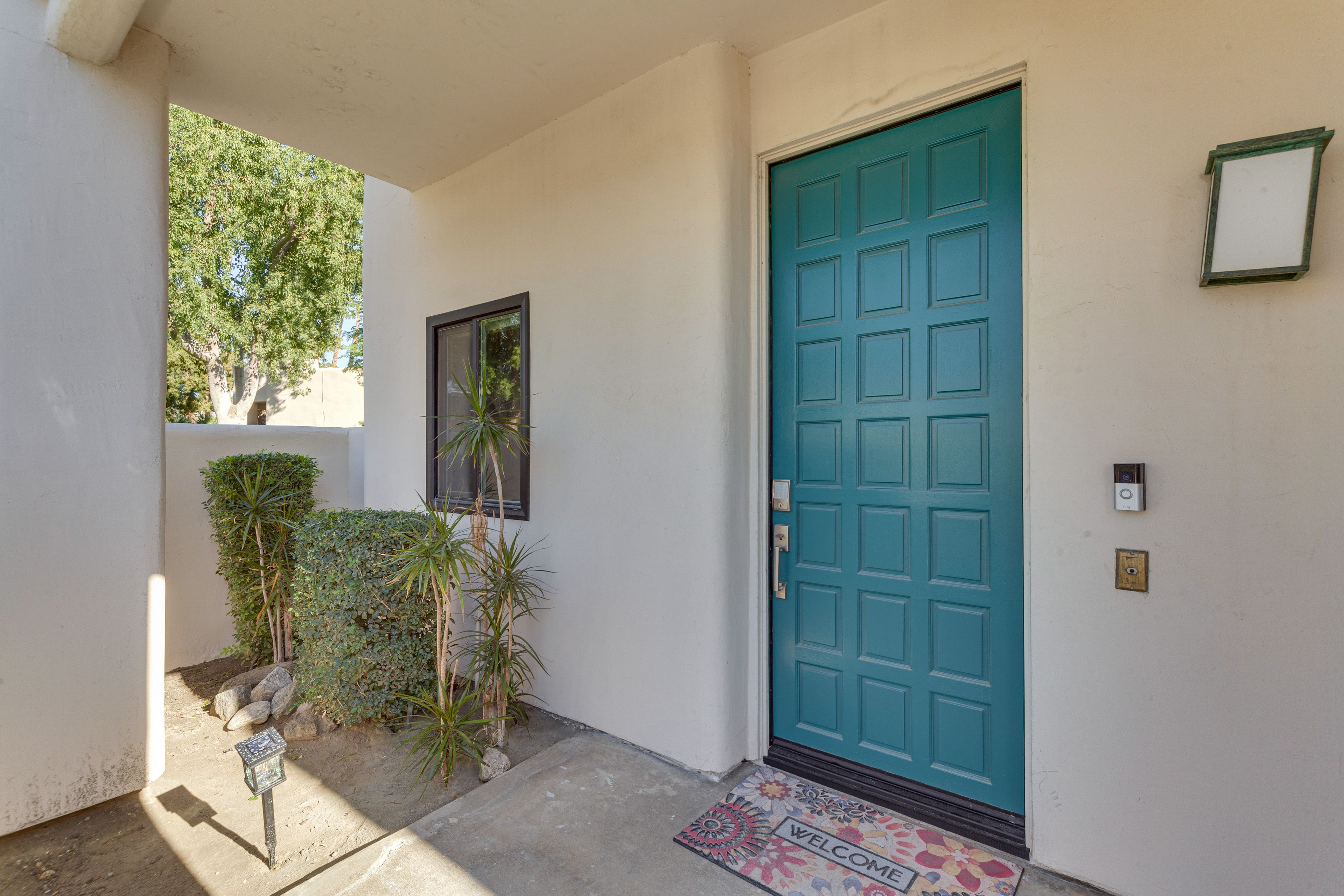 Entrance | Step-Free Access