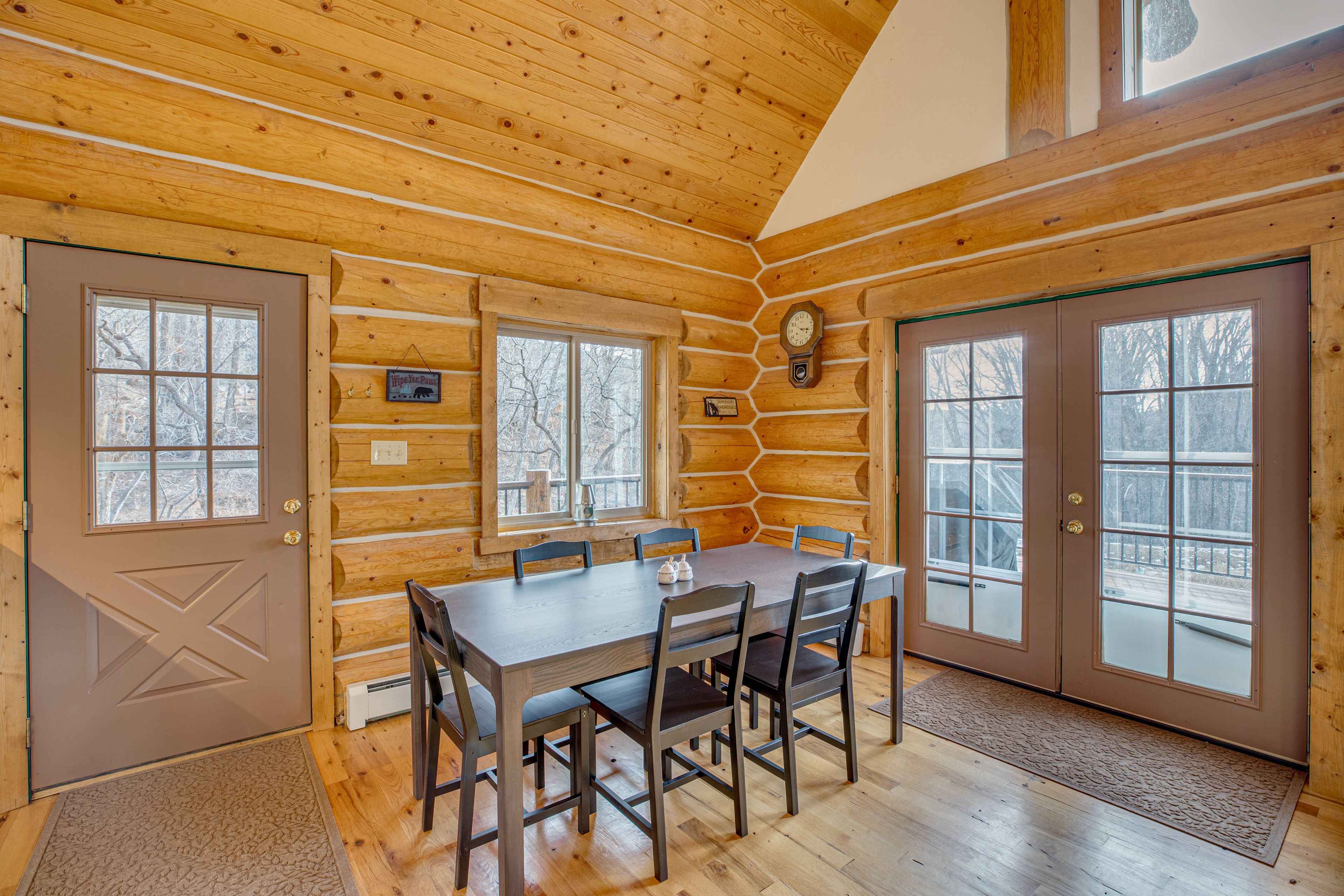 Dining Area | Dining Table | 1st Floor