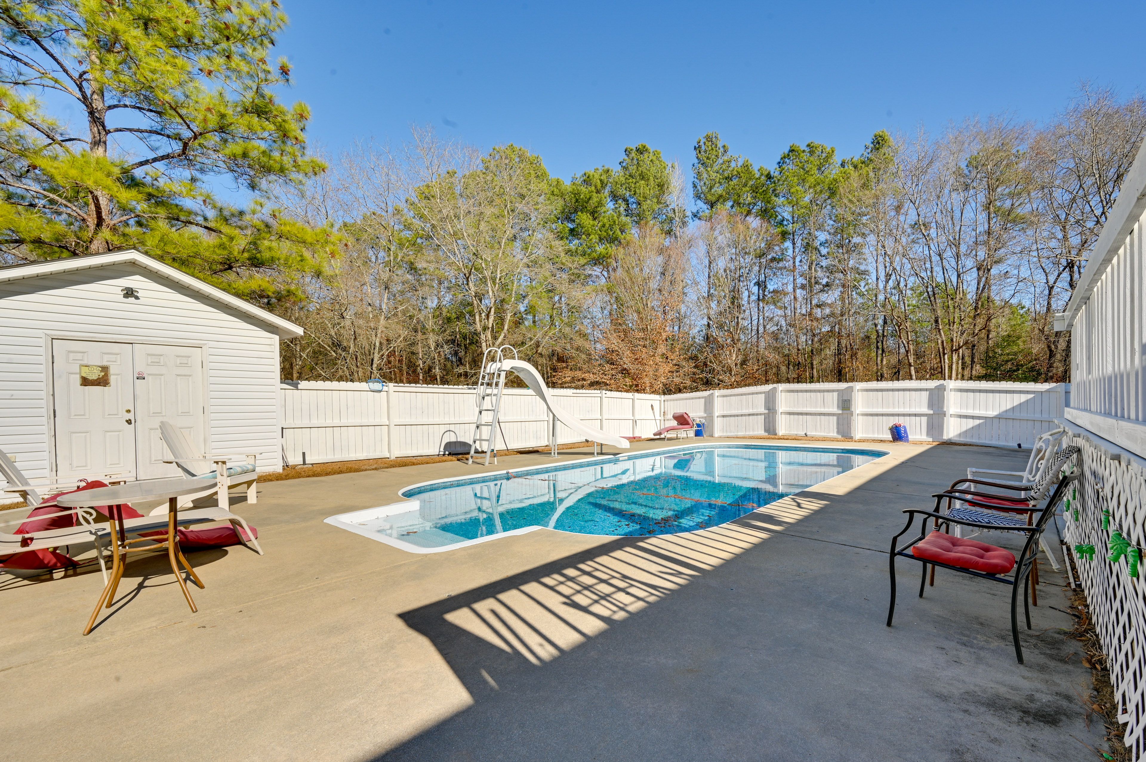 Pool Area (Not Heated)