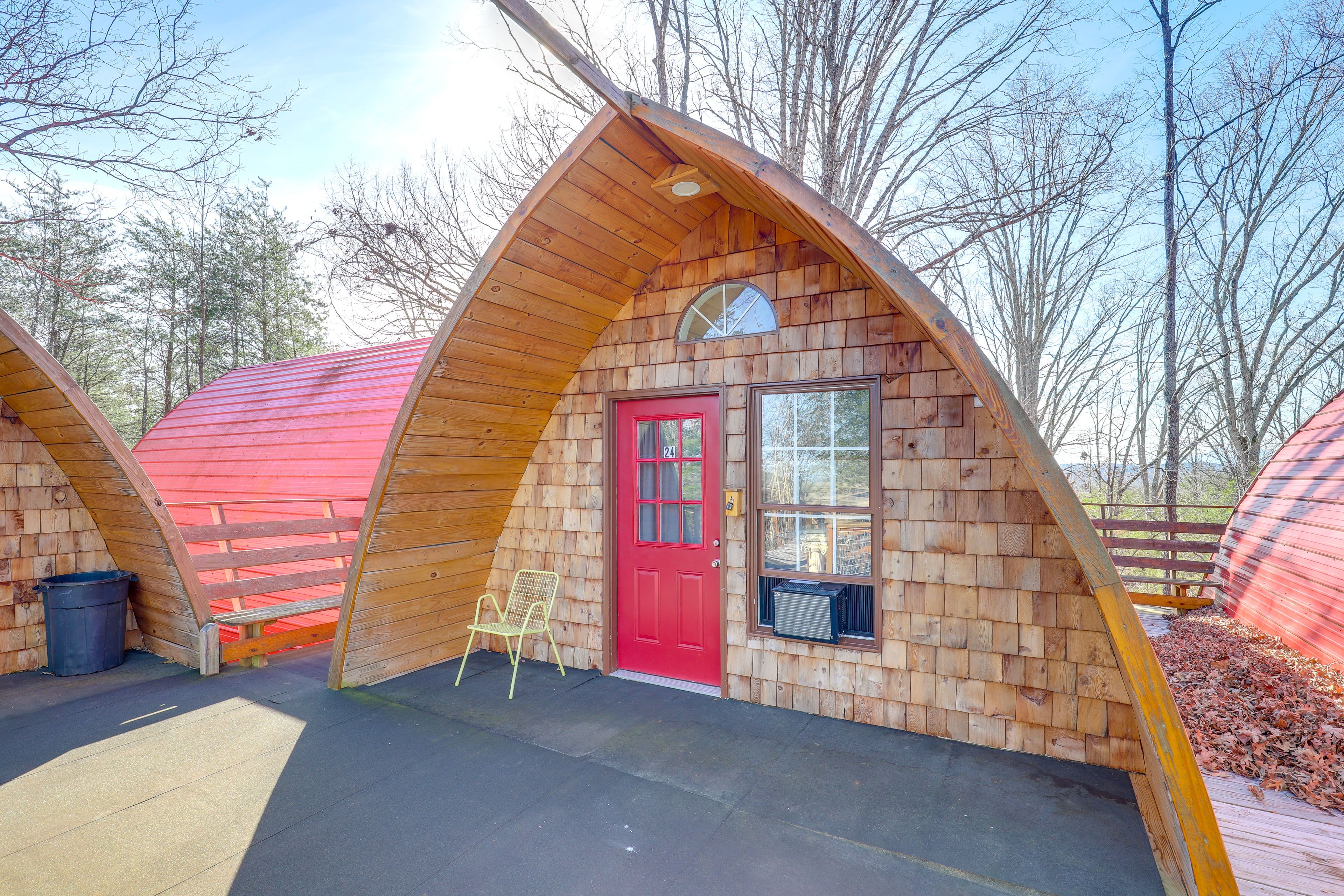 Shared Amenities | Deck