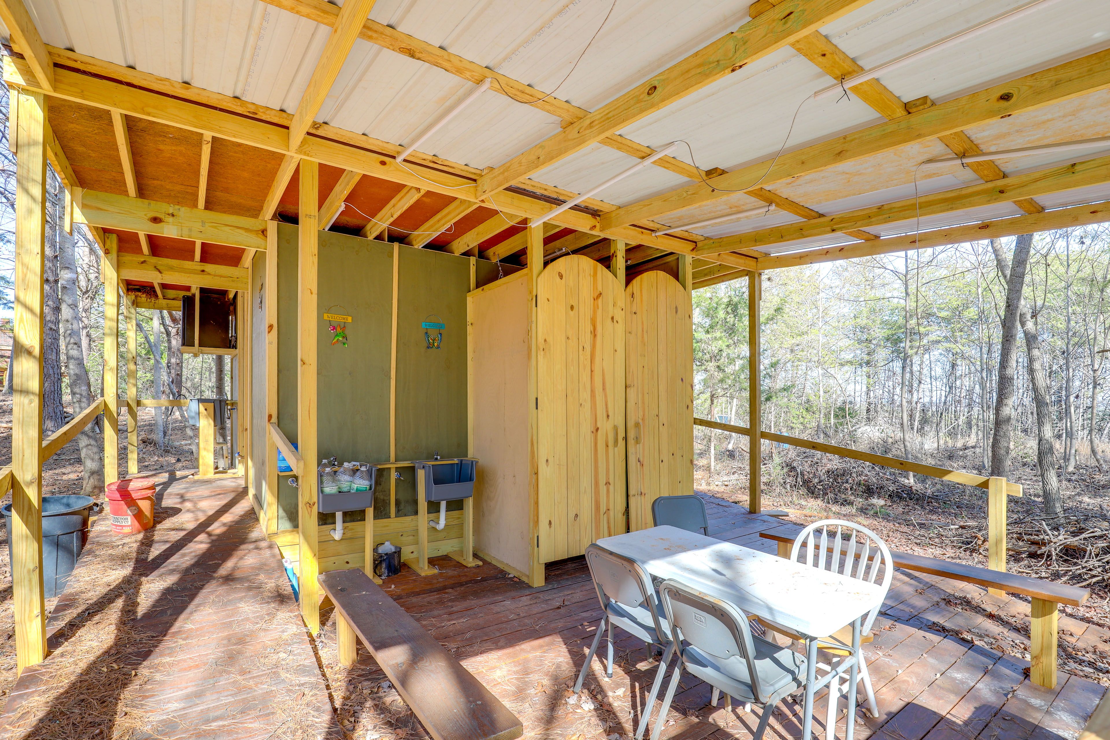 Shared Amenities | Picnic & Grilling Area