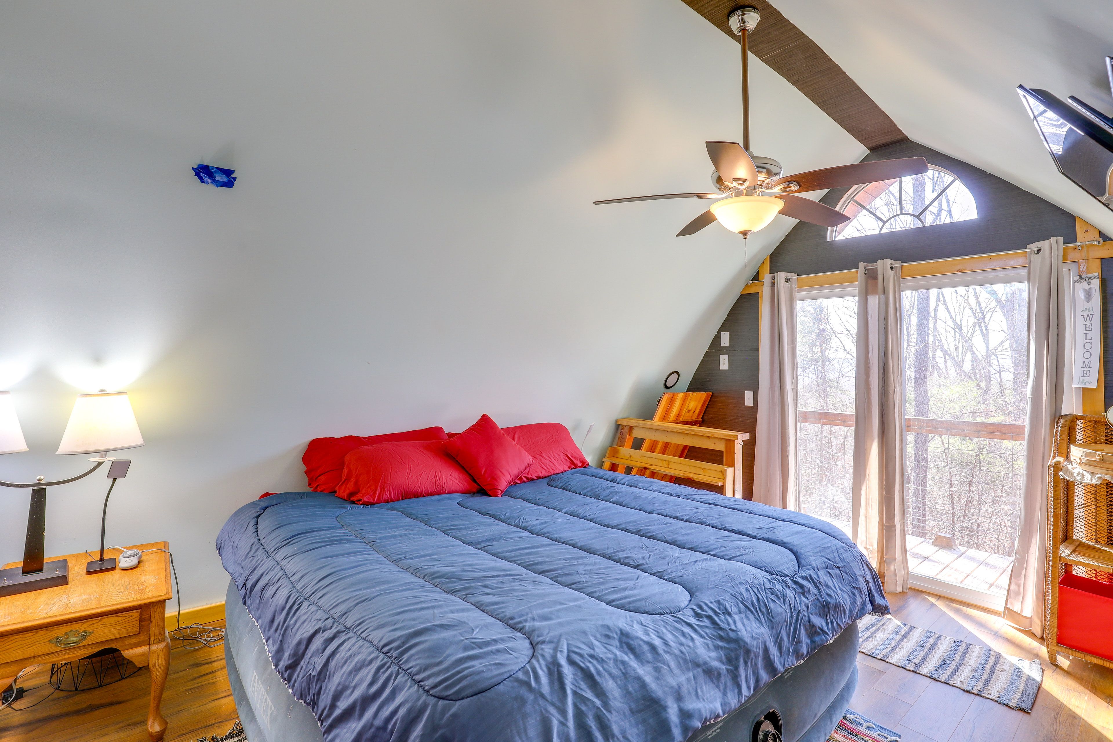 Bedroom 1 | King Bed | 2nd Floor