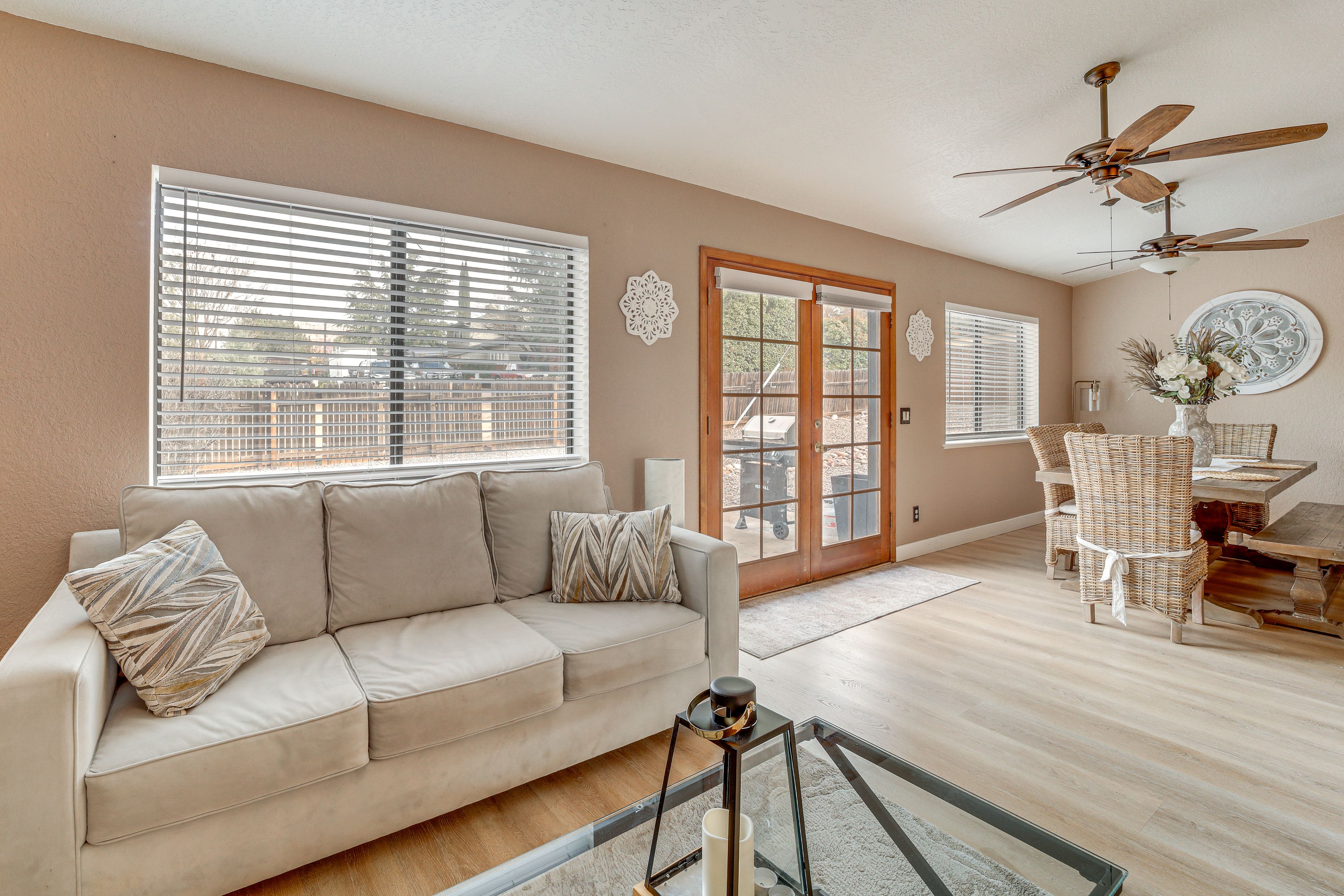 Family Room | Sleeper Sofa