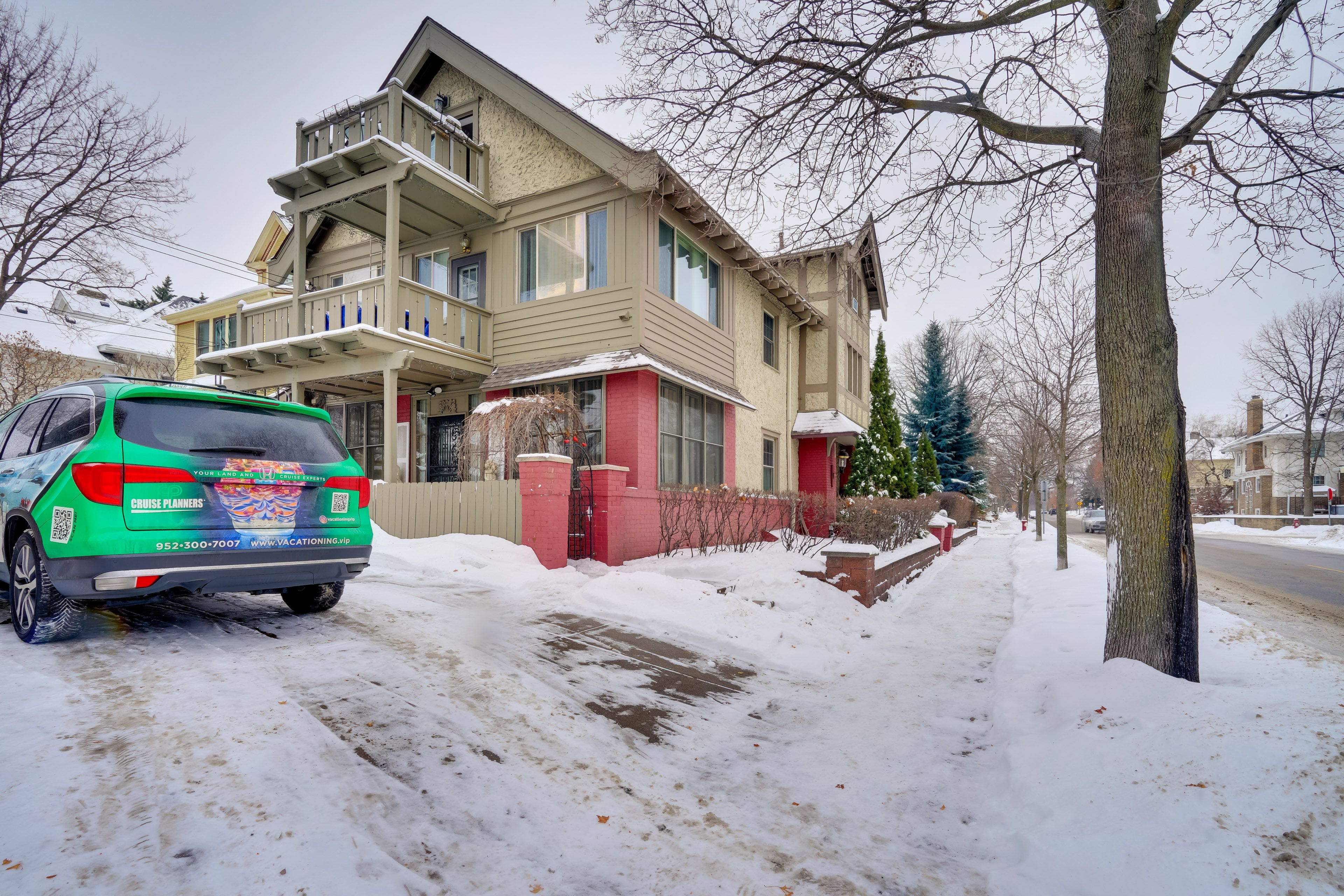 Parking | Driveway (First-Come, First Served) | Street Parking