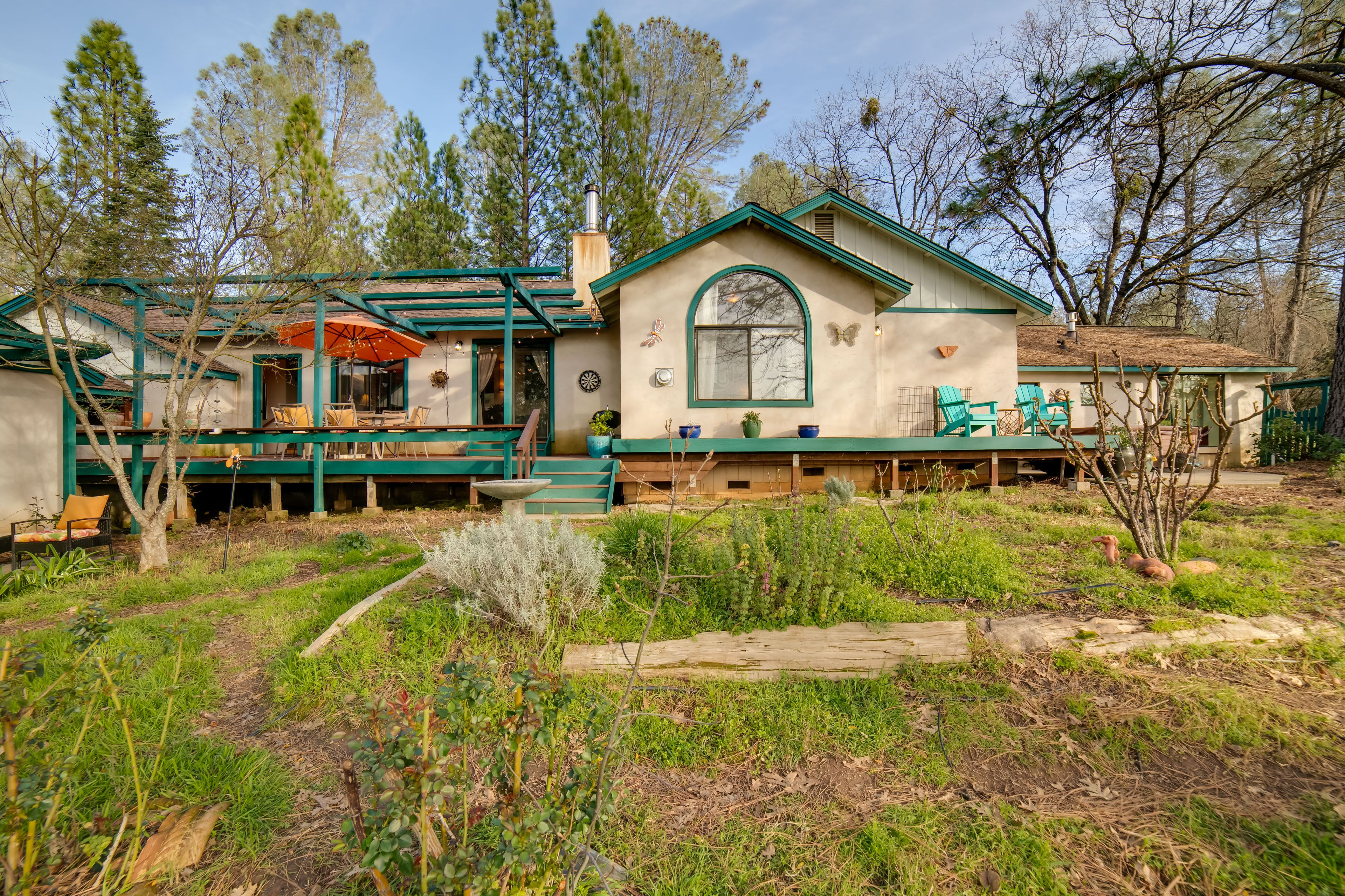 Nevada City Vacation Rental | 4BR | 3.5BA | 2,350 Sq Ft