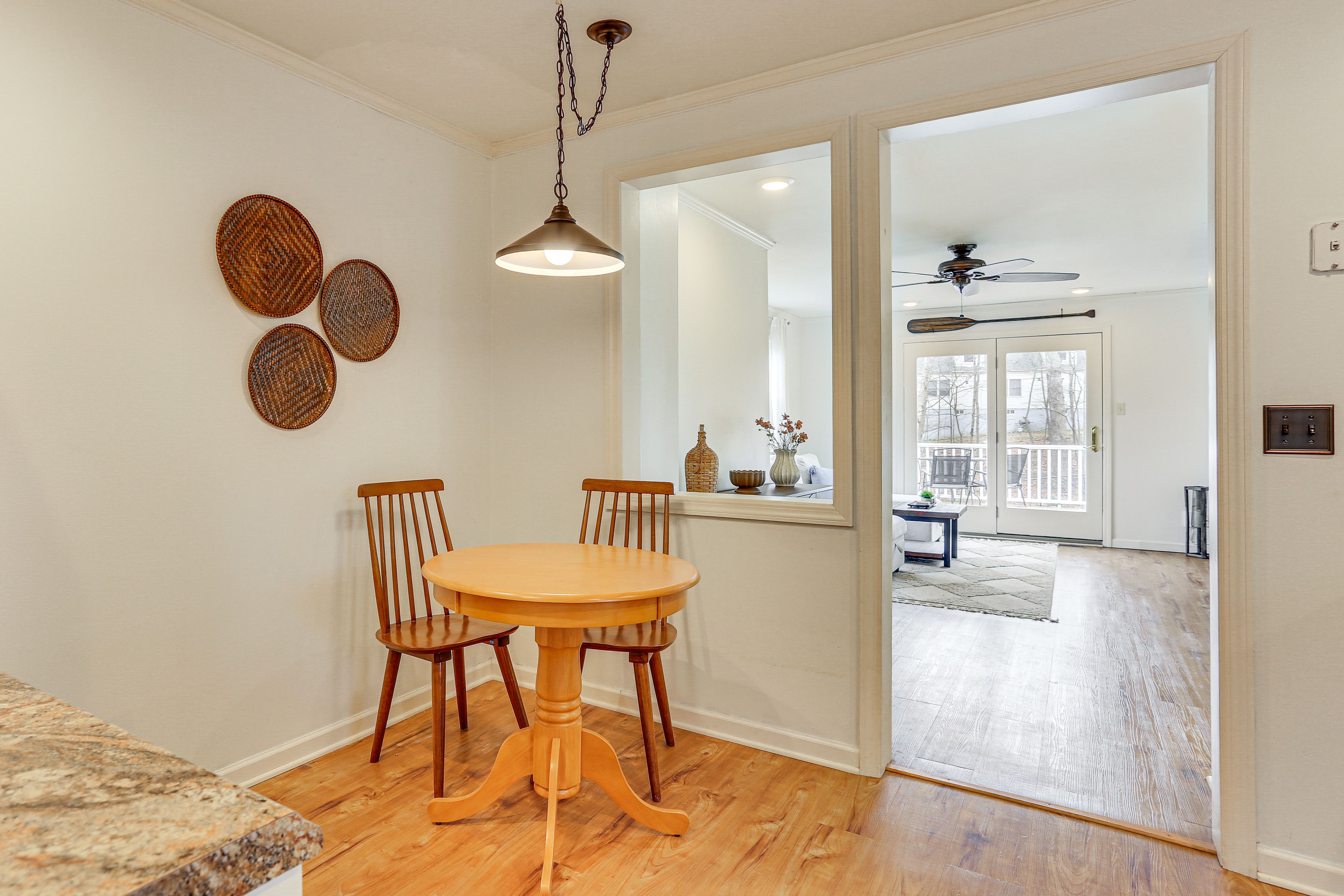 Dining Area | Main Level