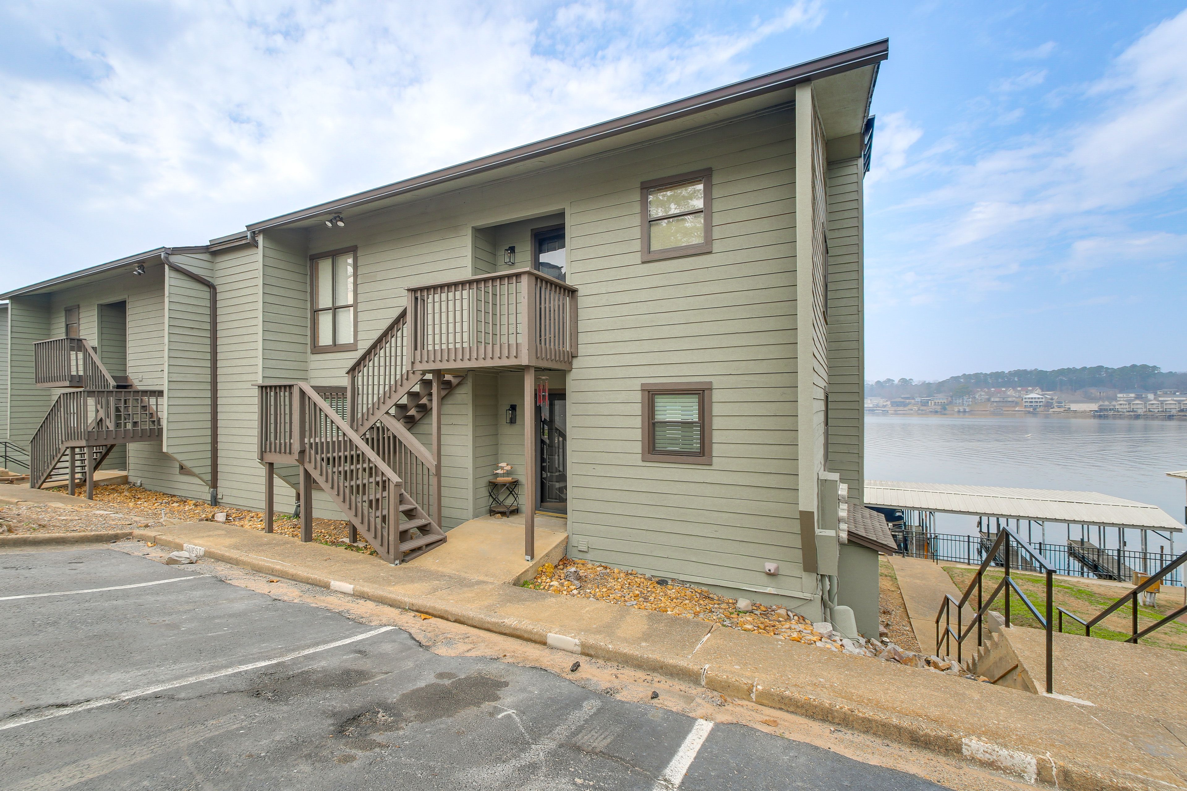 Parking Spaces | 2 Vehicles | Trailer Parking Allowed On-Site