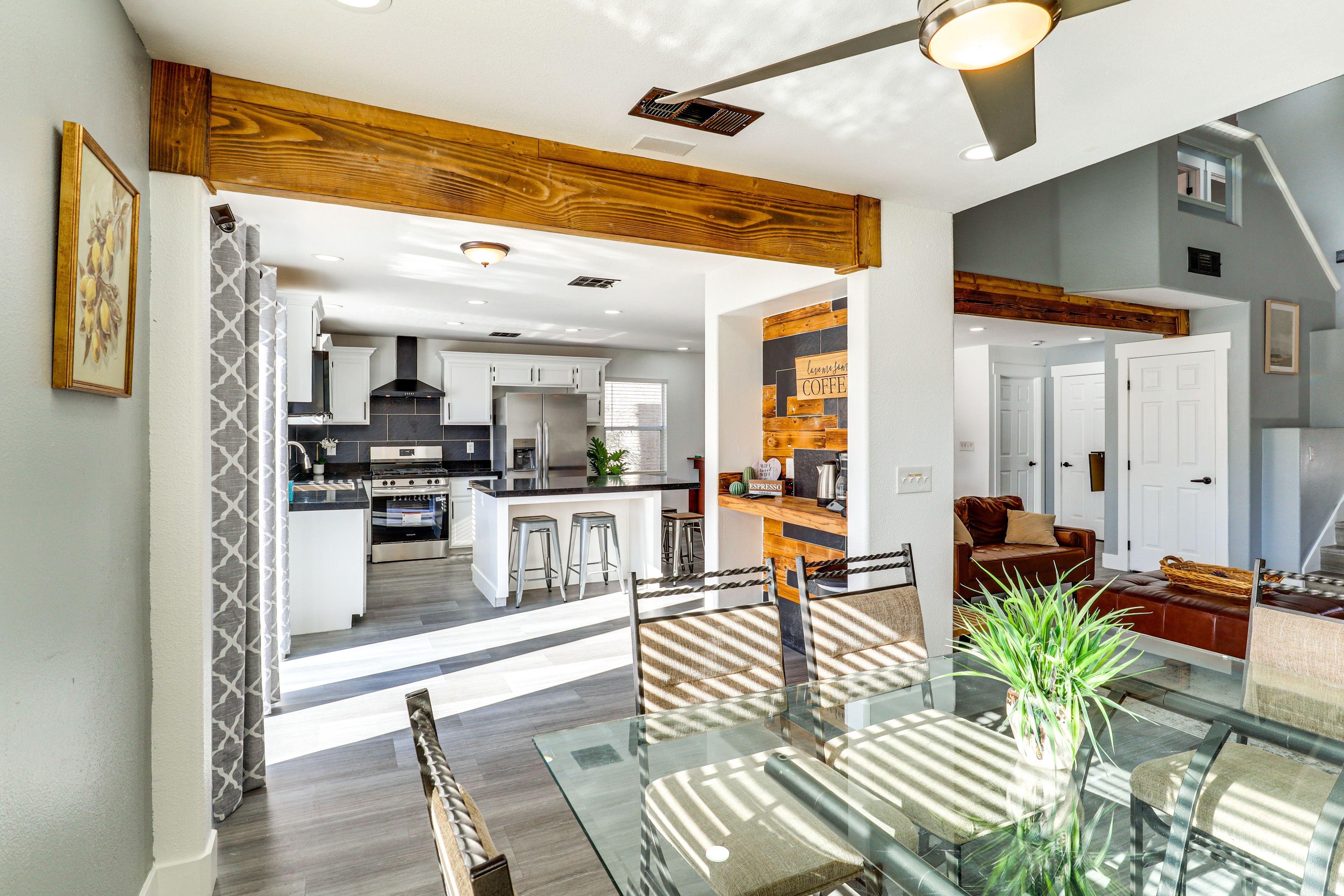 Dining Area | 1st Floor