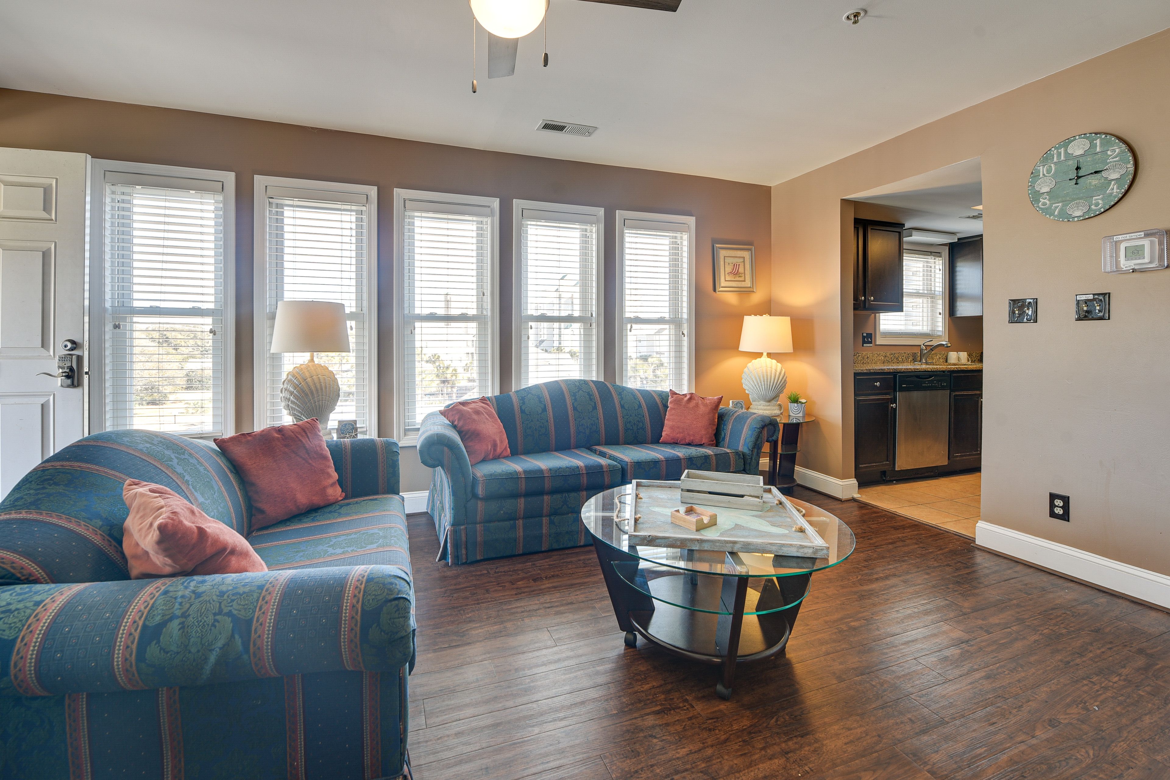 Living Room | Smart TV | Electric Fireplace