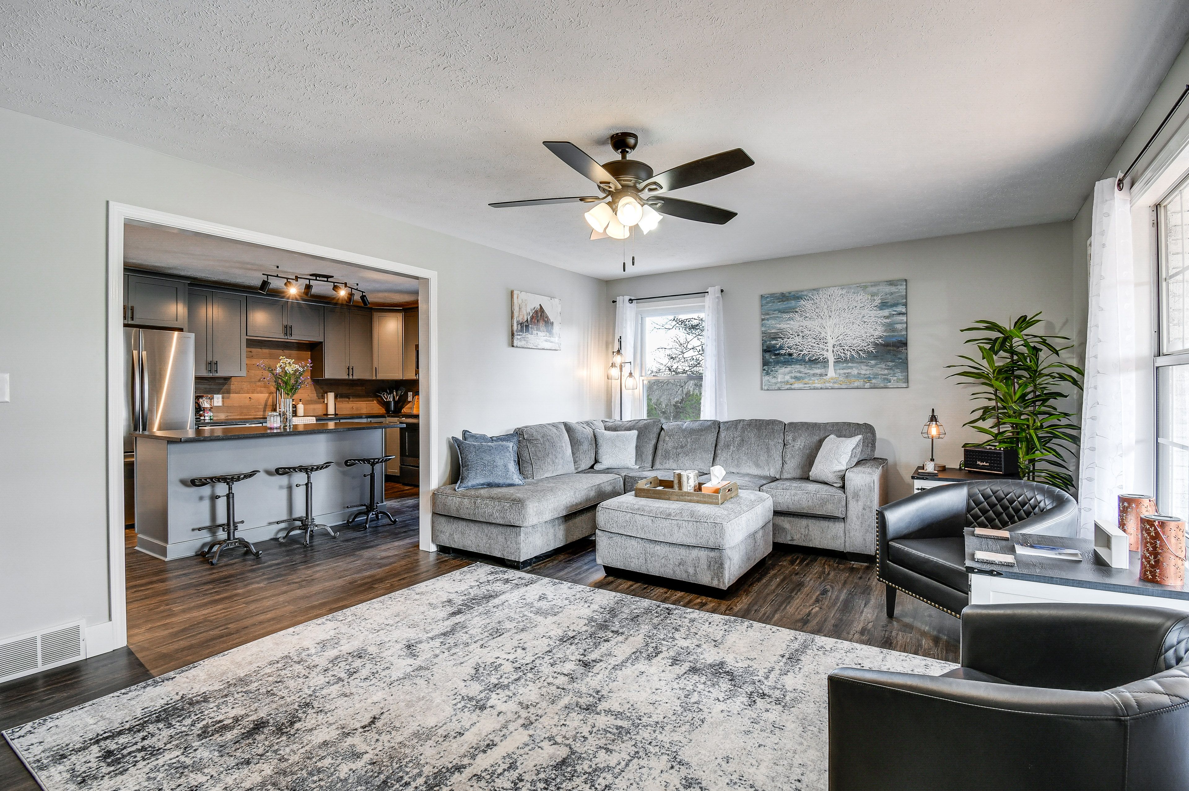 Waco Vacation Rental | 5BR | 3BA | 1 Step to Enter | 3,500 Sq Ft