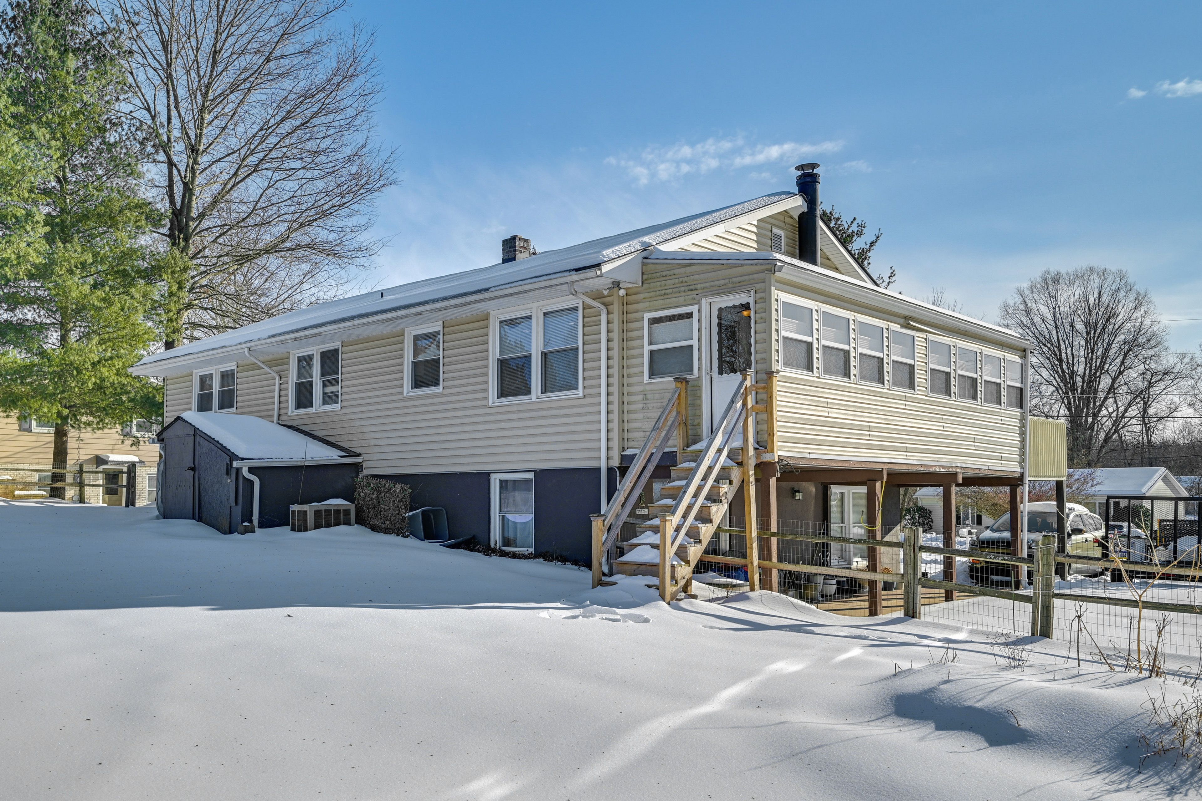 Parking | Driveway (4 Vehicles)