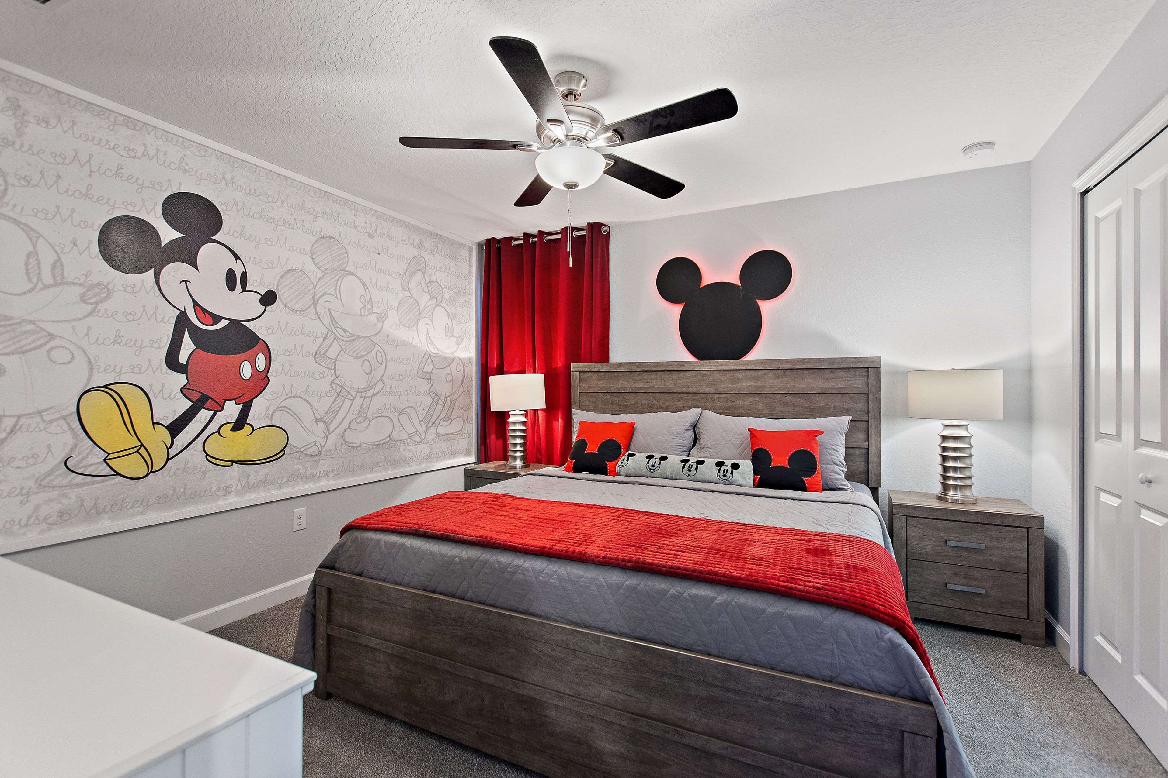 Bedroom 3 | King Bed | 2nd Floor