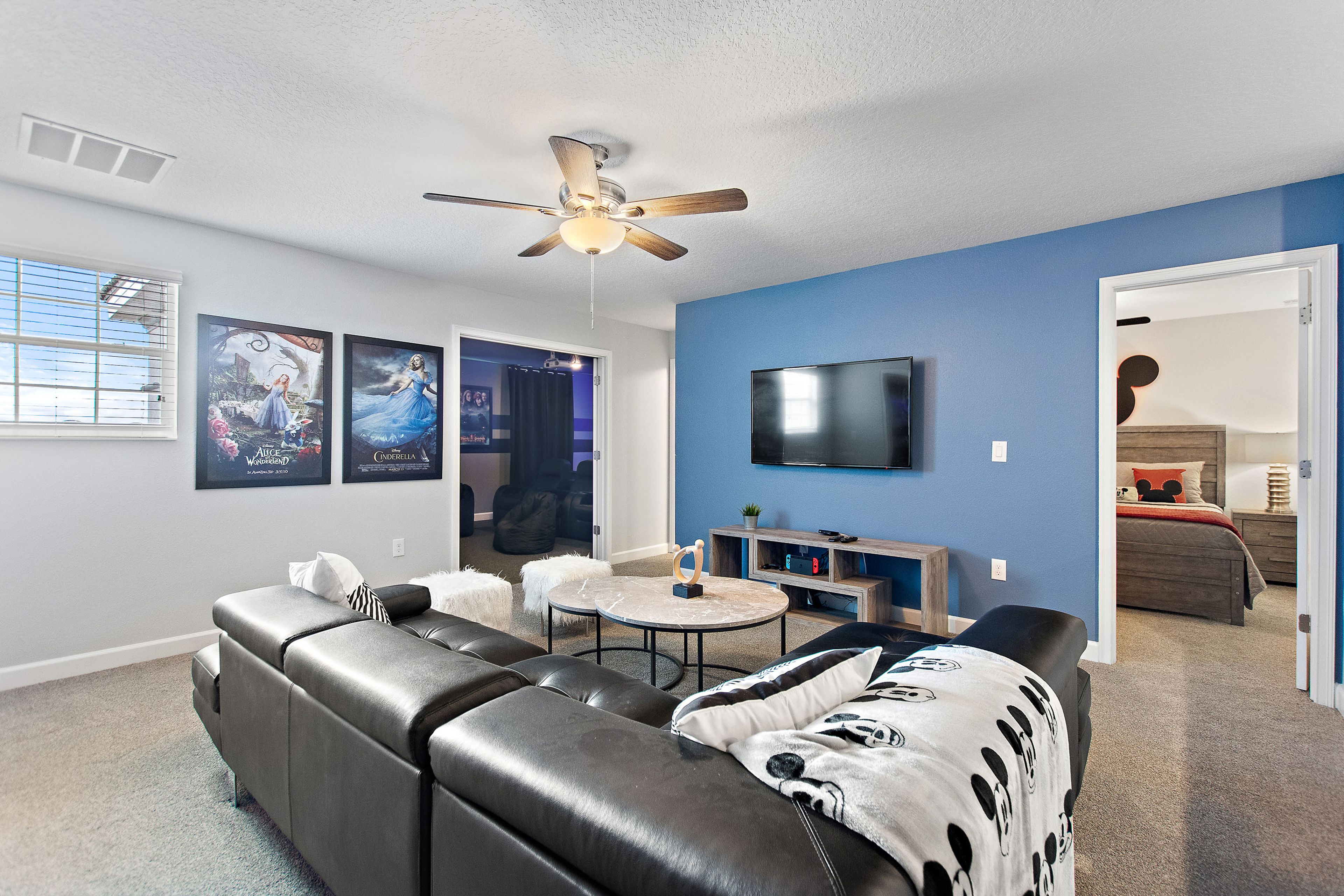 Family Room | 2nd Floor