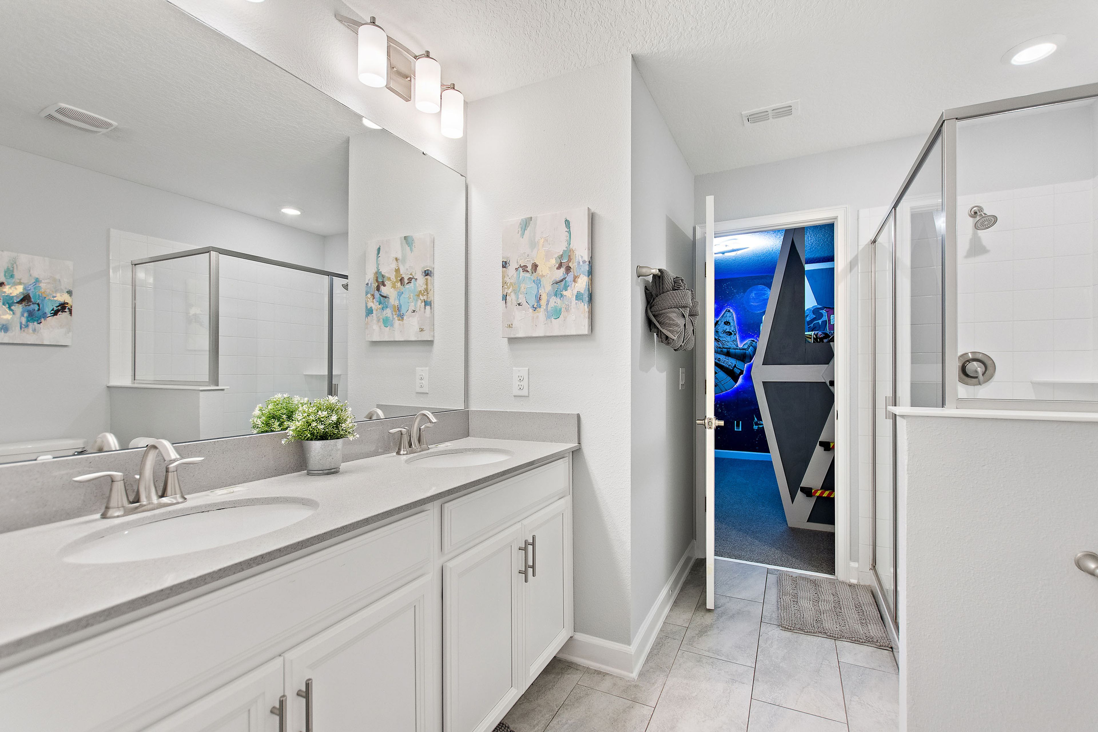 Jack-and-Jill Bathroom | 2nd Floor