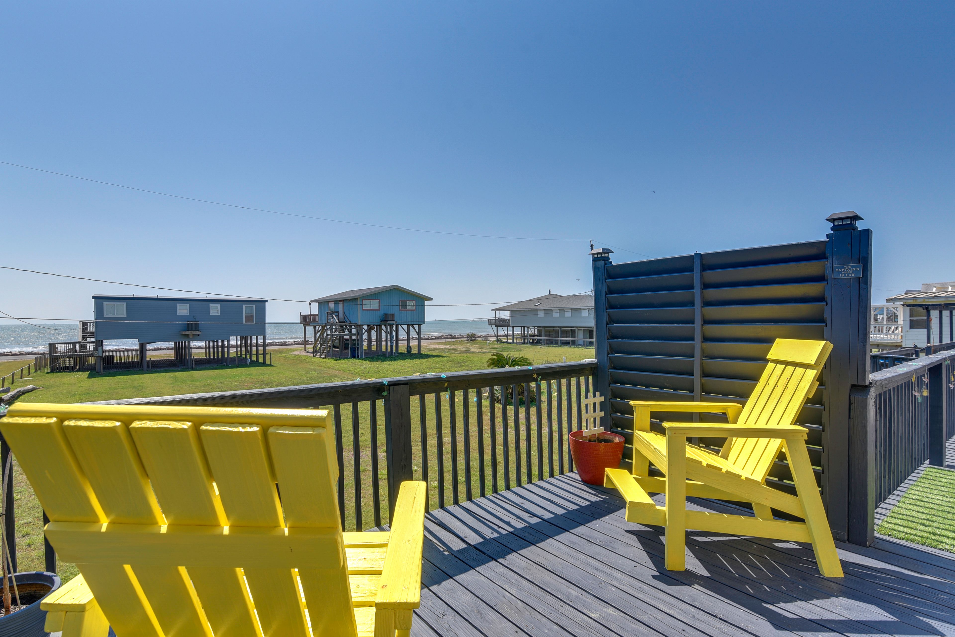 Freeport Vacation Rental | 2BR | 1BA | 900 Sq Ft | Stairs to Enter