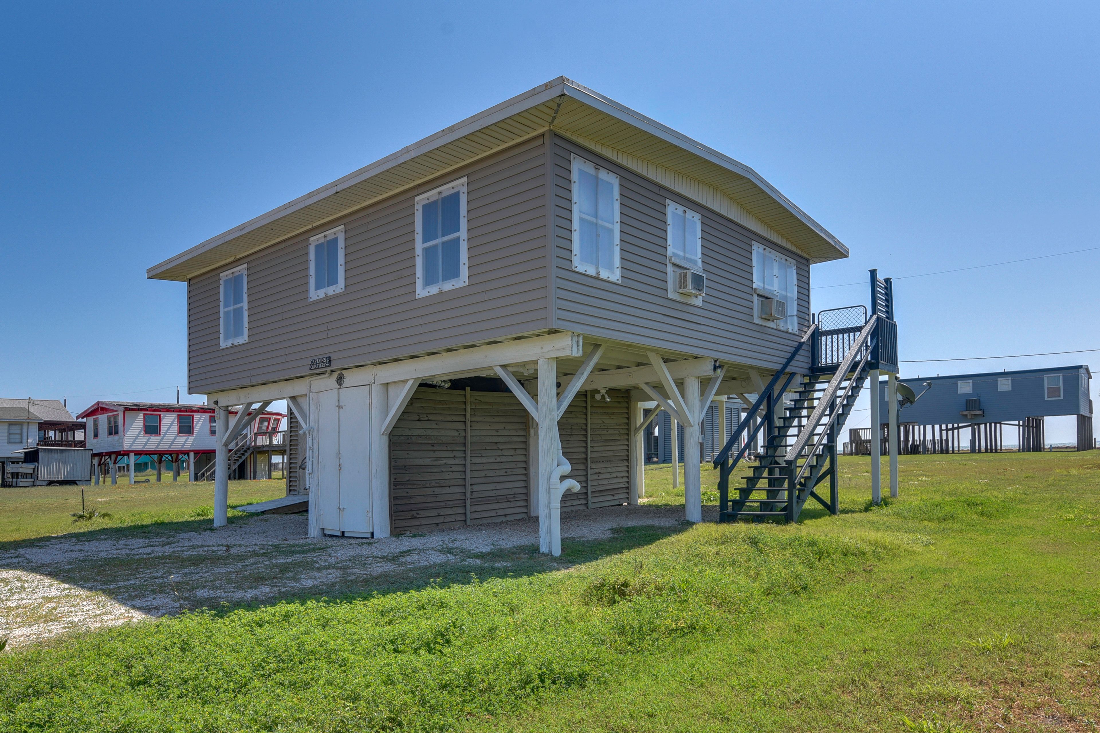 Driveway Parking | 4 Vehicles