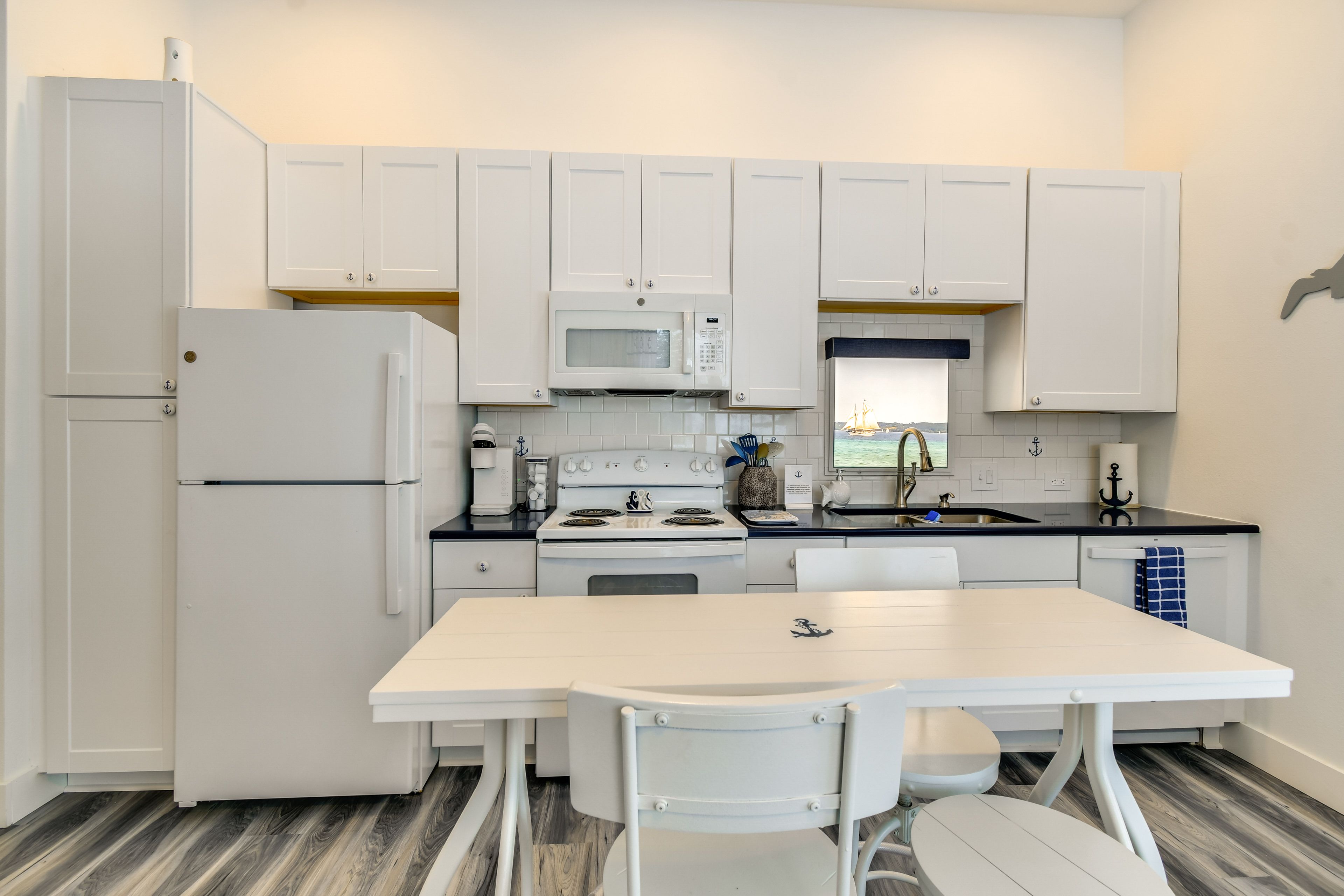 Kitchen | Central A/C & Heating