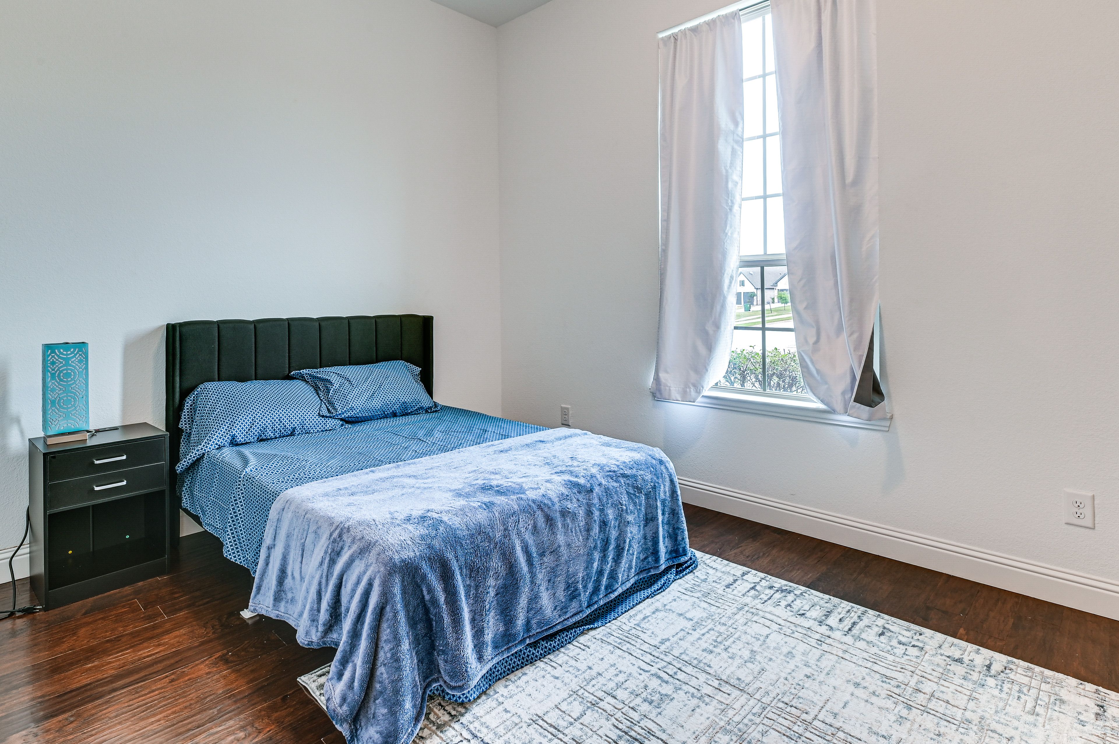 Bedroom 2 | Full Bed | 1st Floor