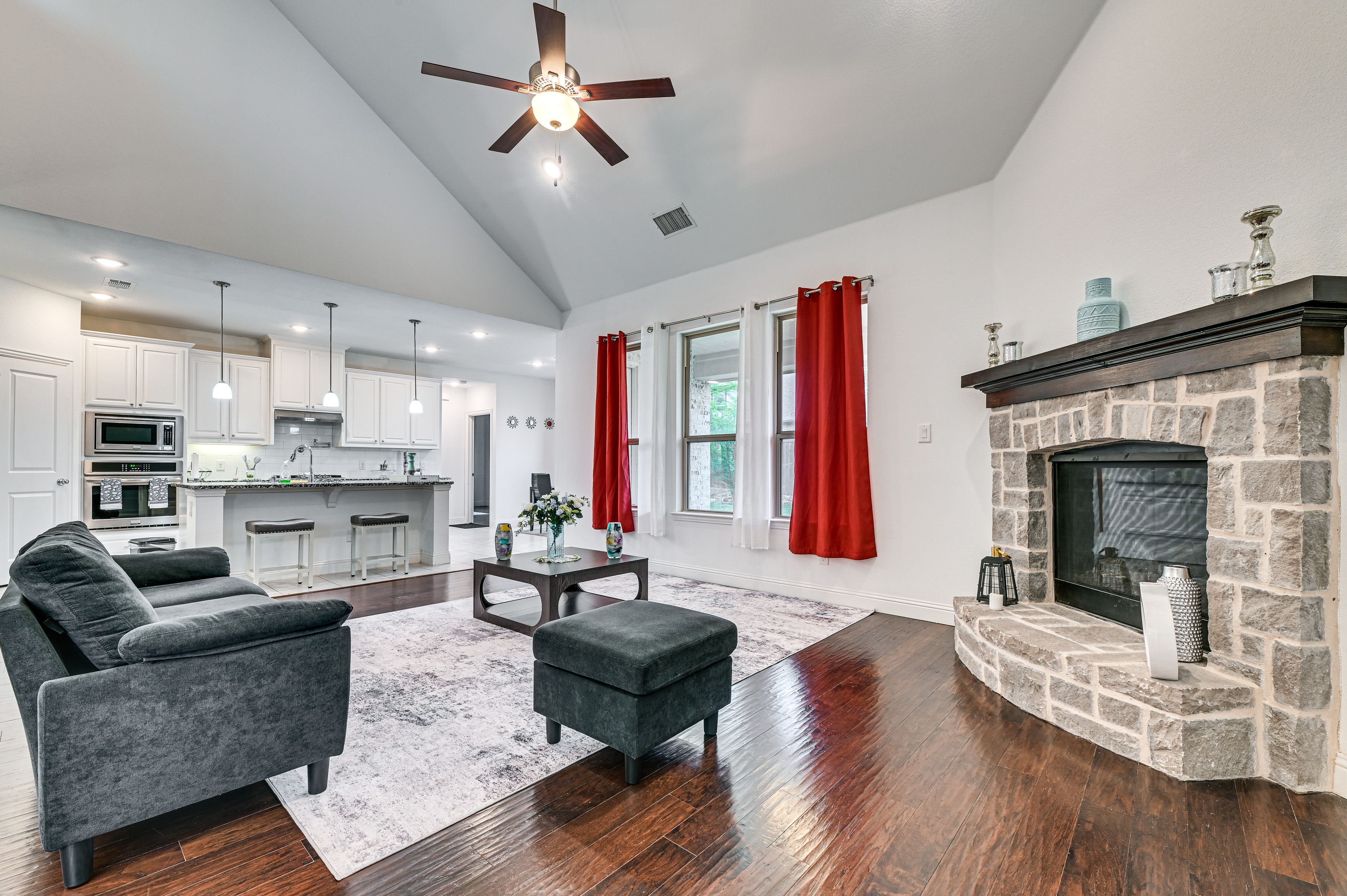 Living Room | Electric Fireplace