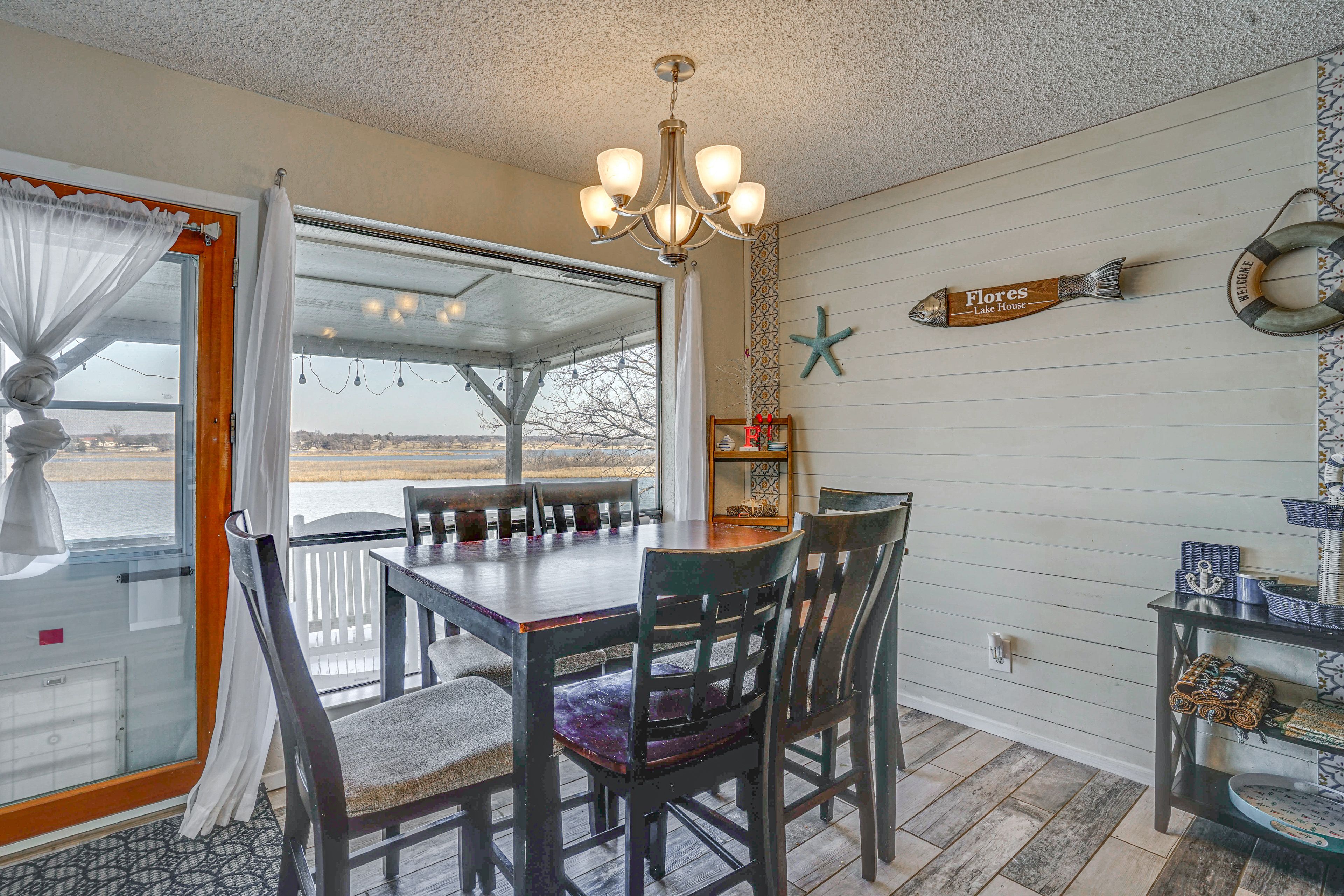 Dining Area | 1st Floor