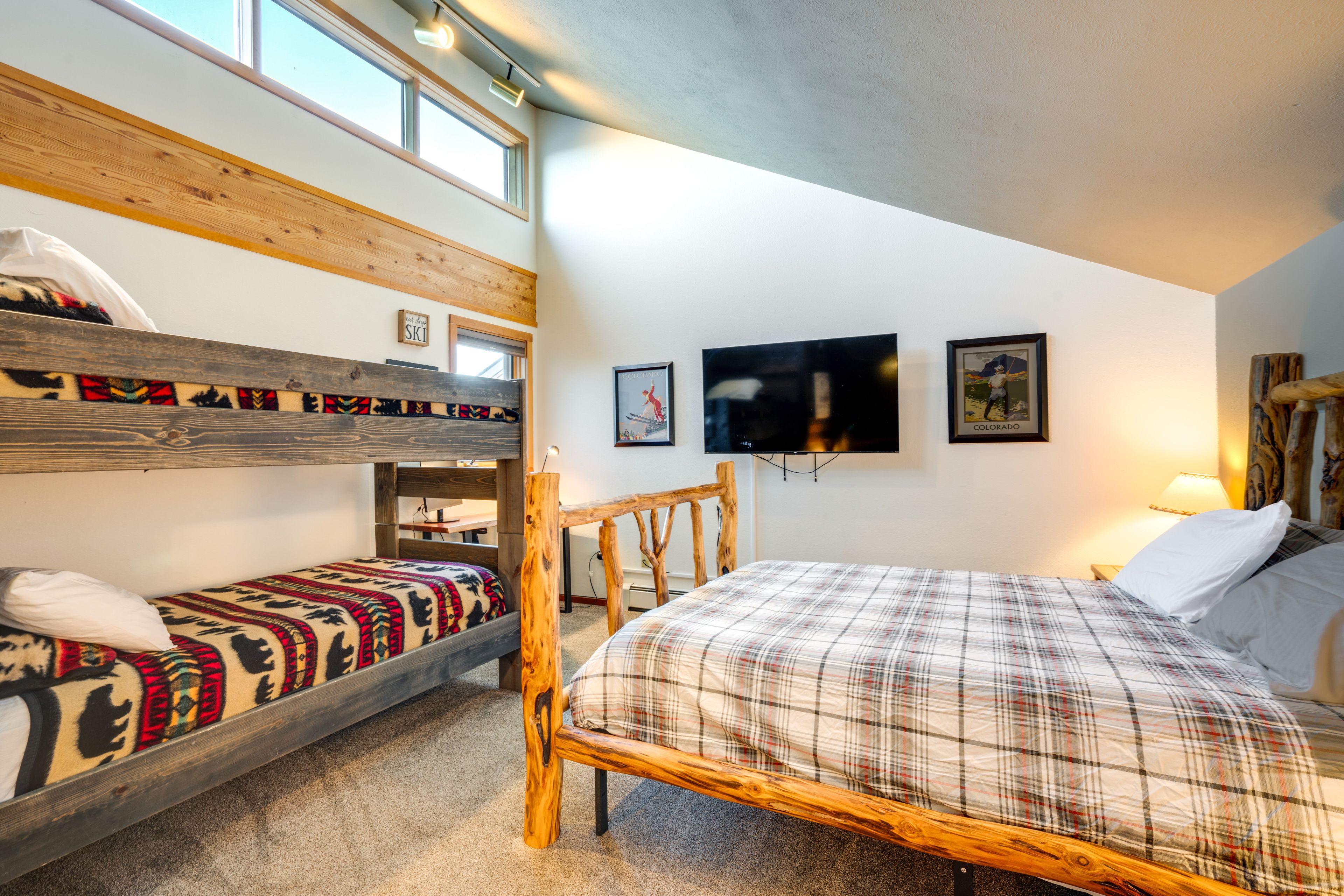 Bedroom 3 | Queen Bed | Twin Bunk Bed | 2nd Floor