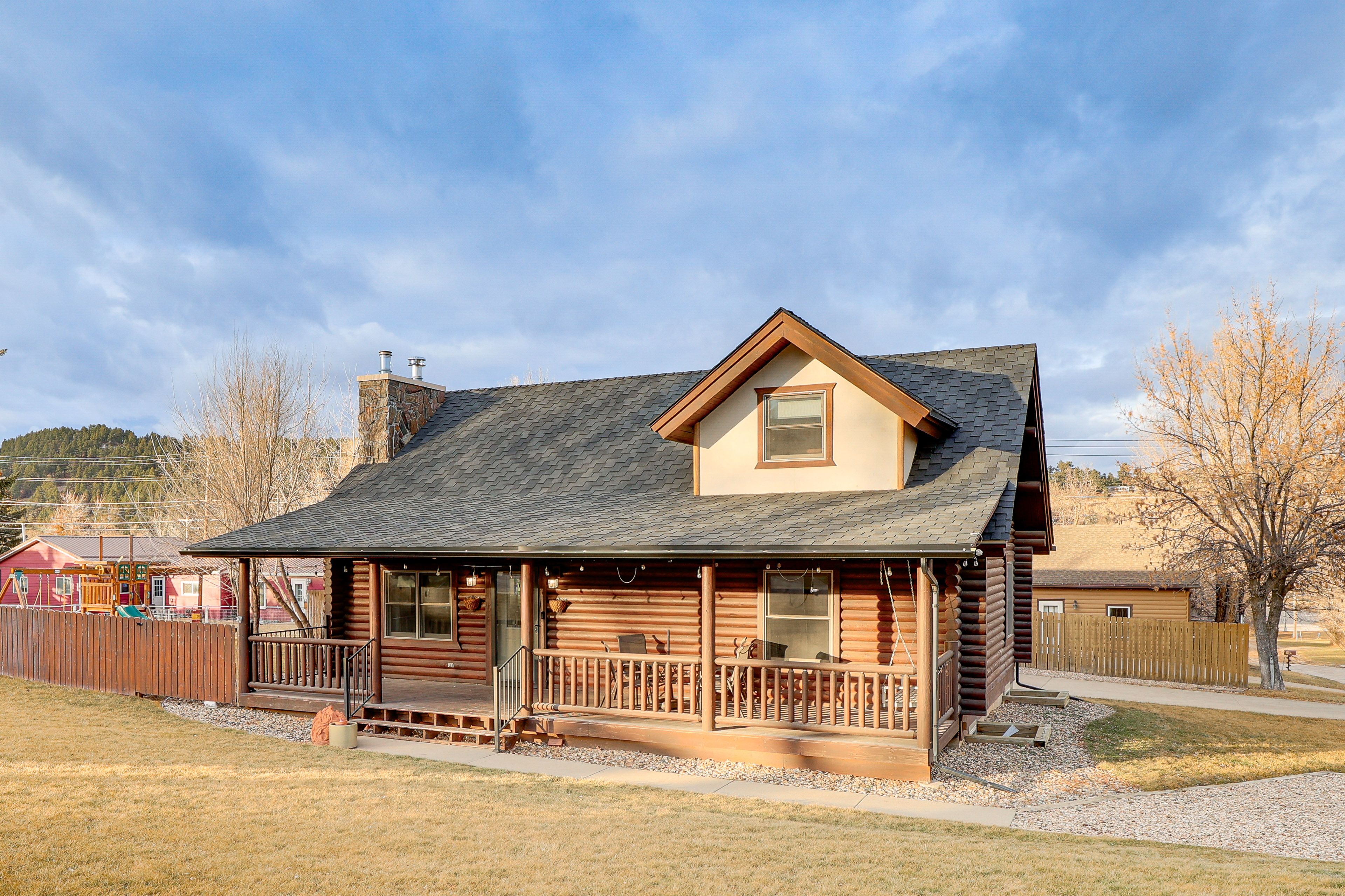 Sturgis Vacation Rental | 5BR | 3BA | 2,000 Sq Ft