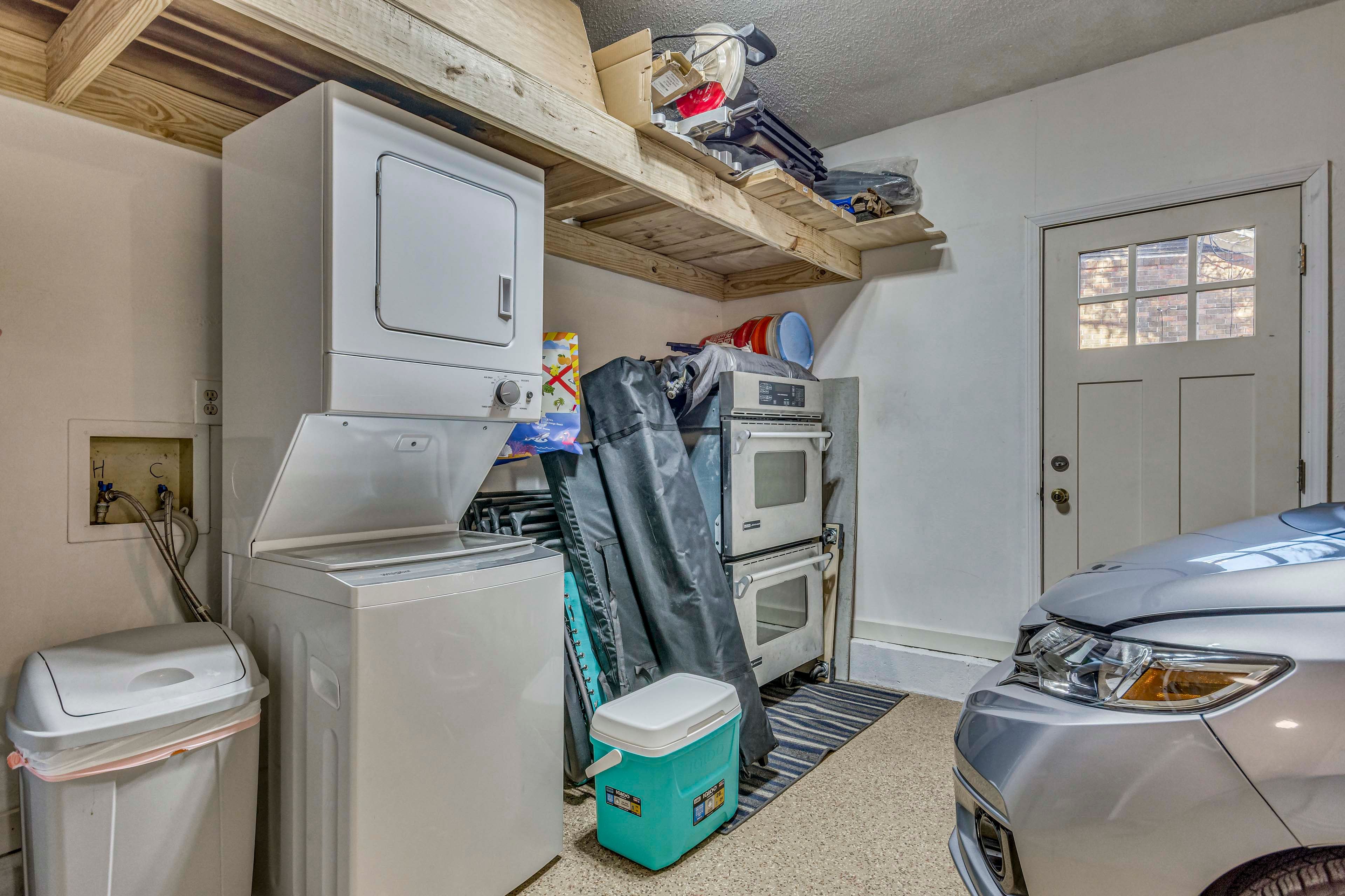 Washer & Dryer | No Garage Parking