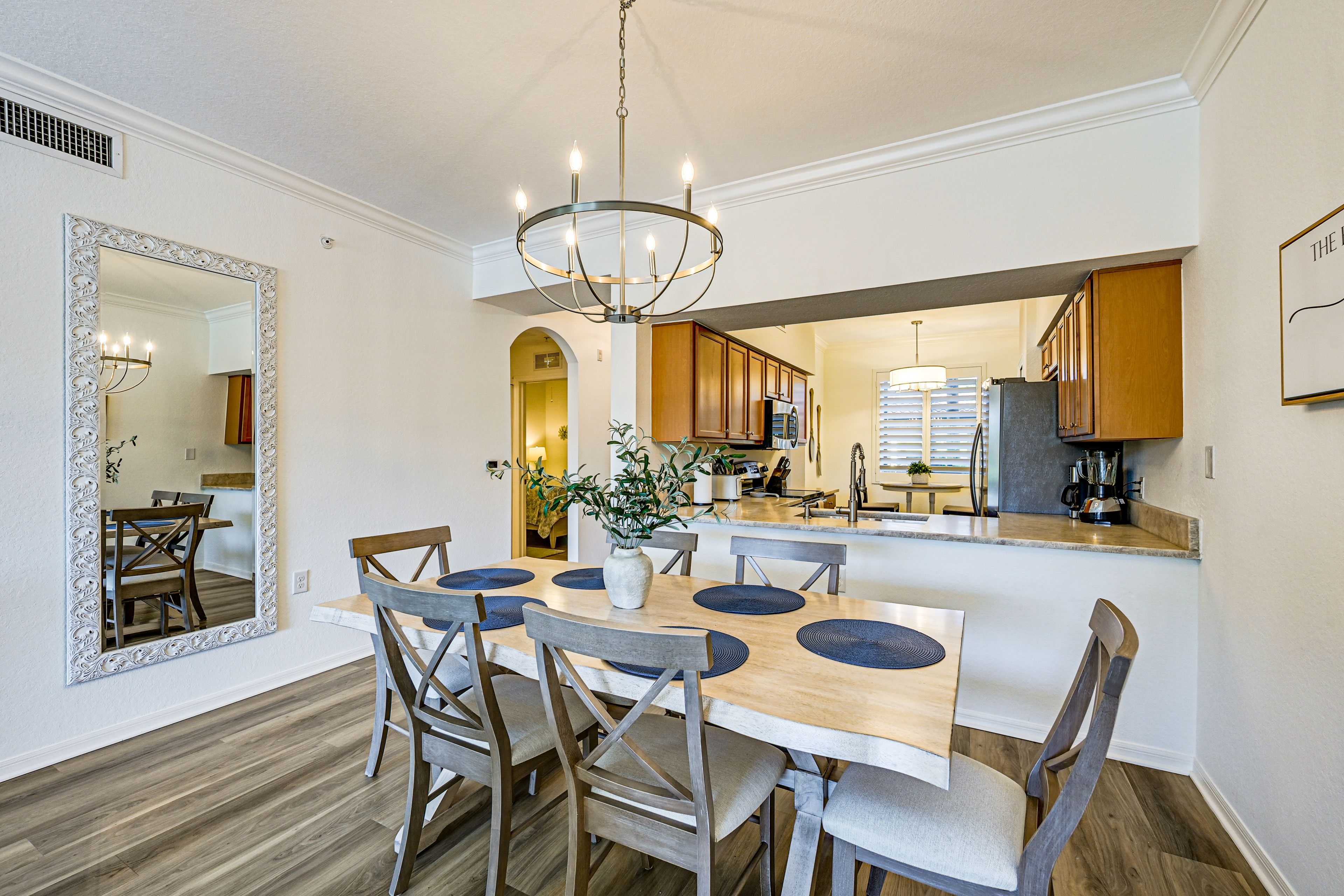 Dining Area | Kitchen | Dishware & Flatware