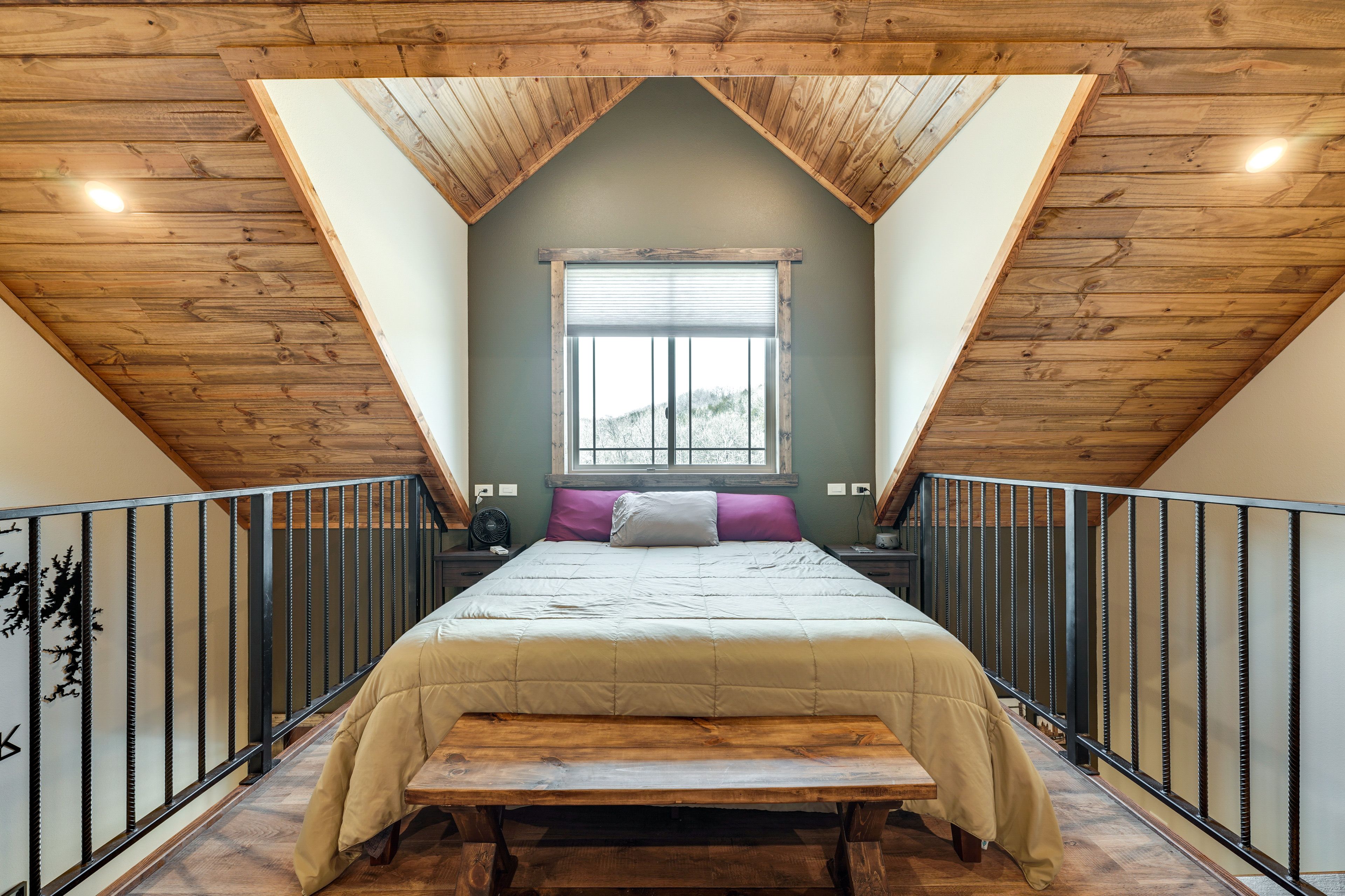 Loft | Upper Level | King Bed | Twin Bunk Bed