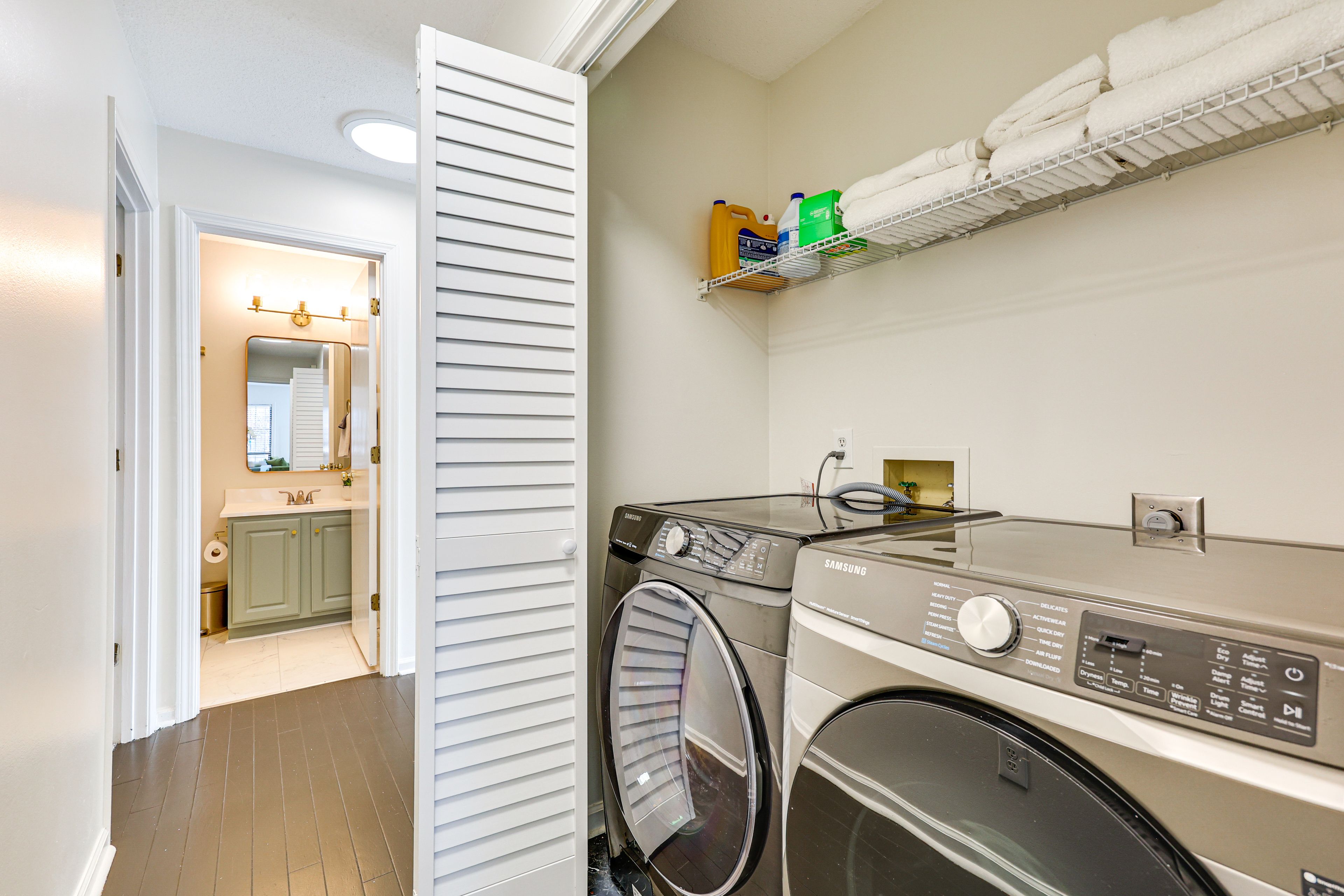 Laundry Area | Washer/Dryer