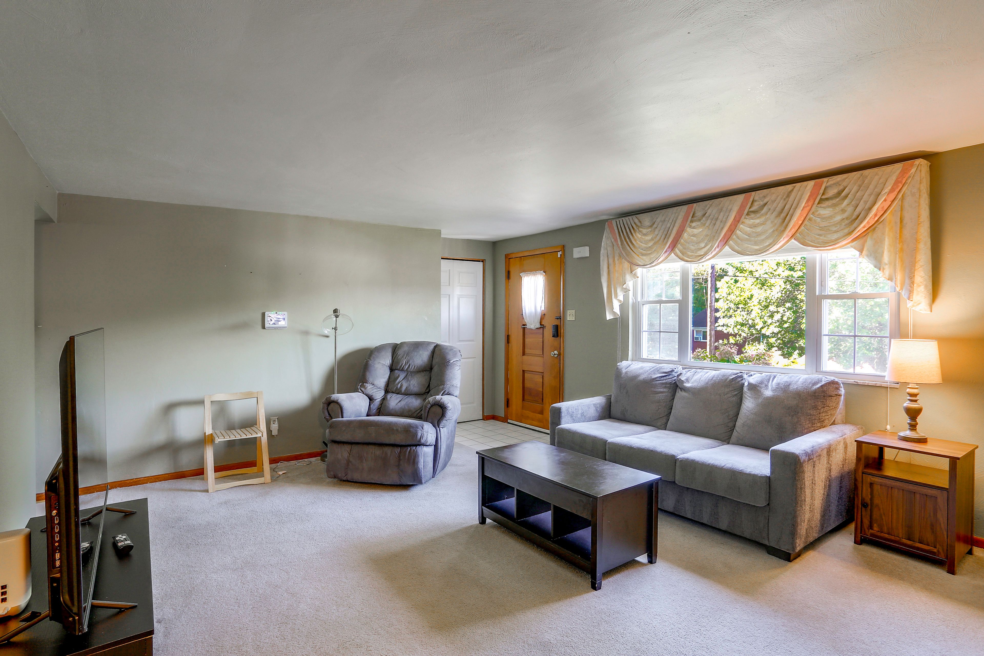 Living Room | 1st Floor