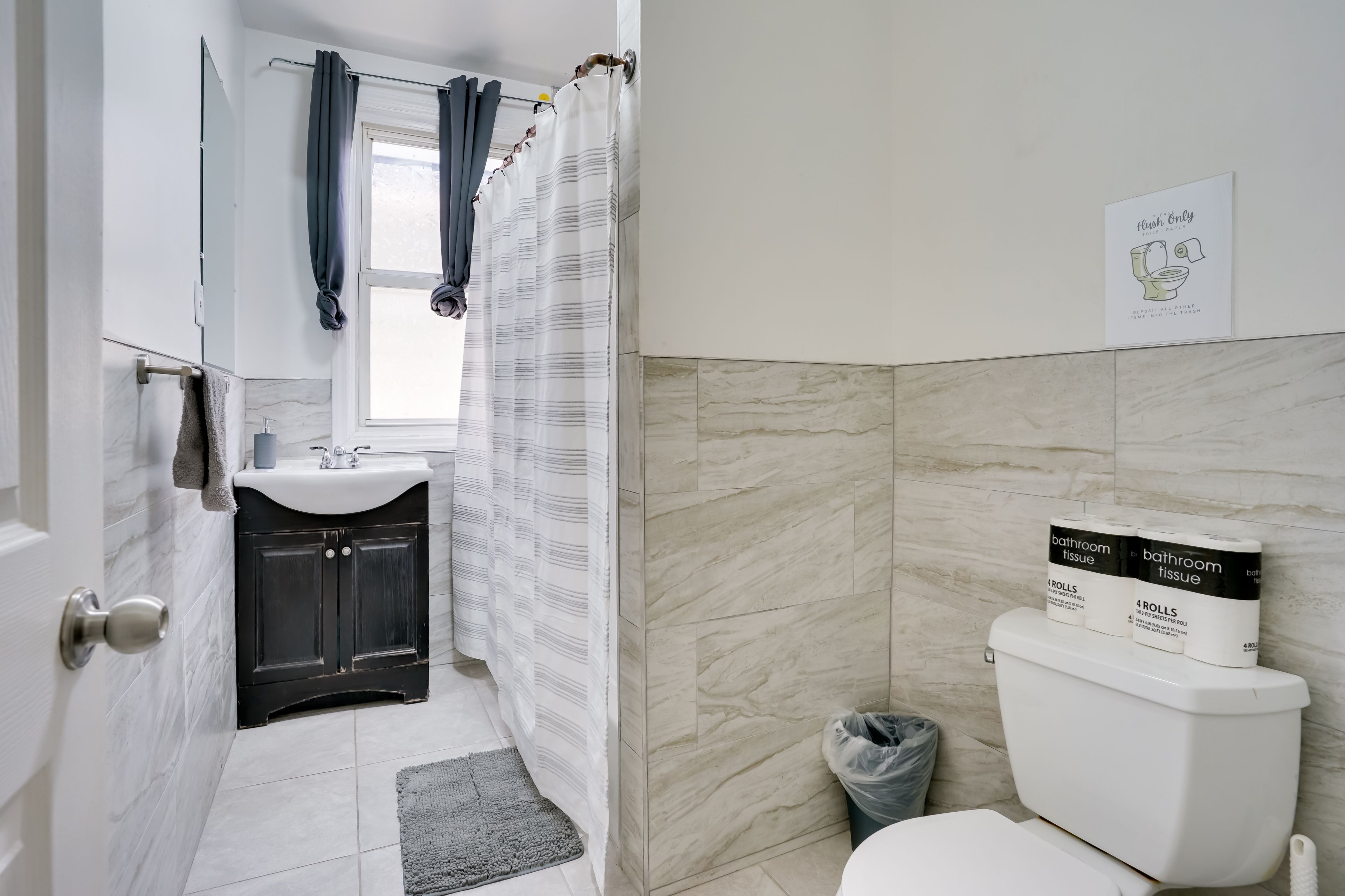 Bathroom | 2nd Level