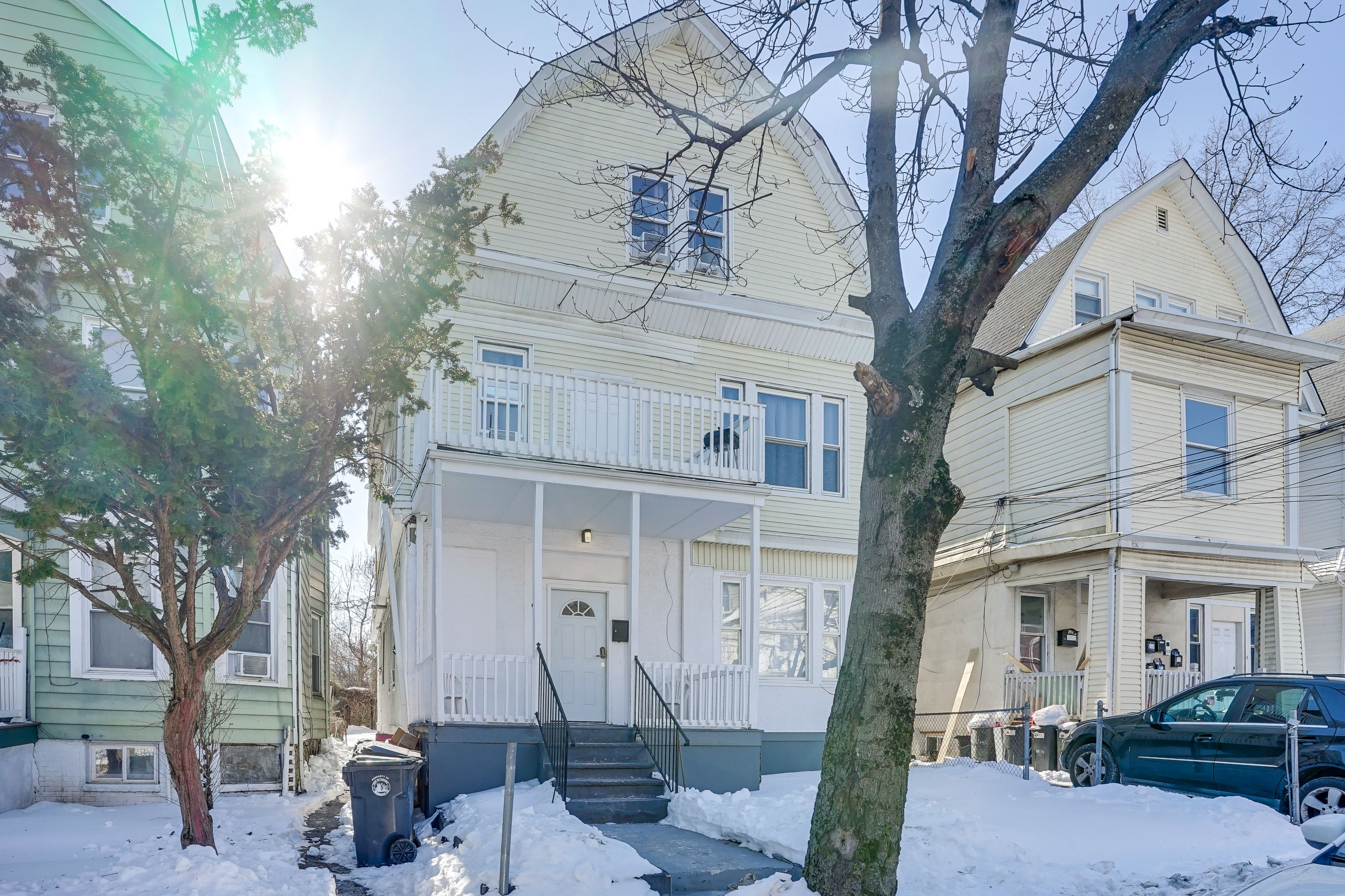 Exterior | Free Street Parking