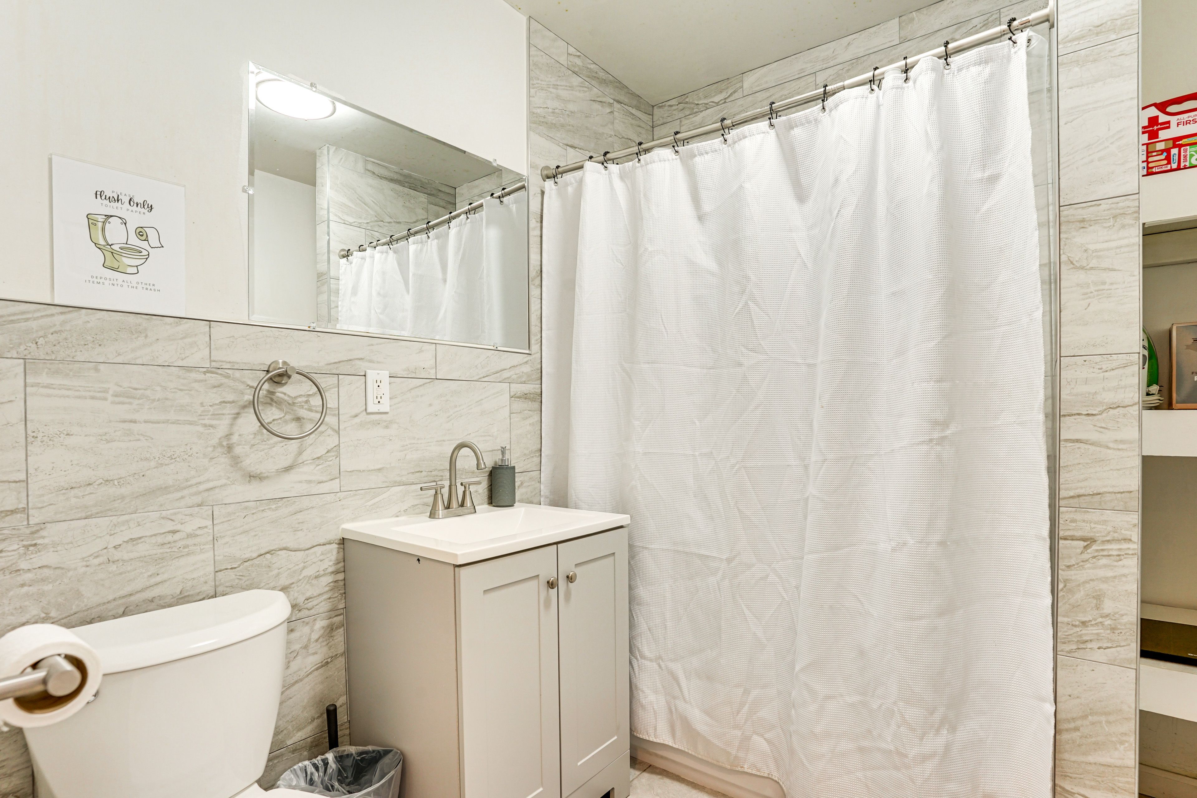 Bathroom | 3rd Level