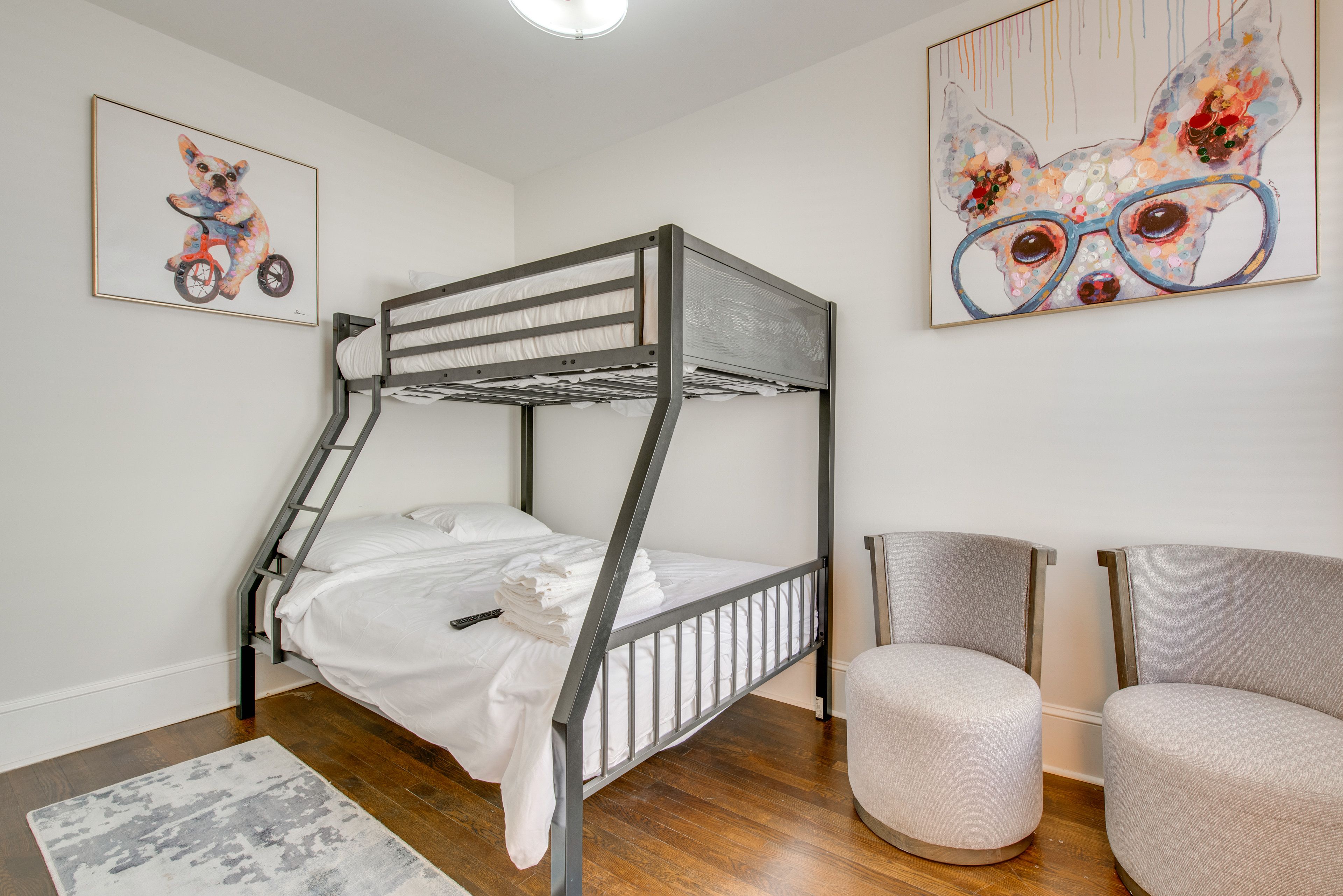 Bedroom 3 | Twin/Full Bunk Bed